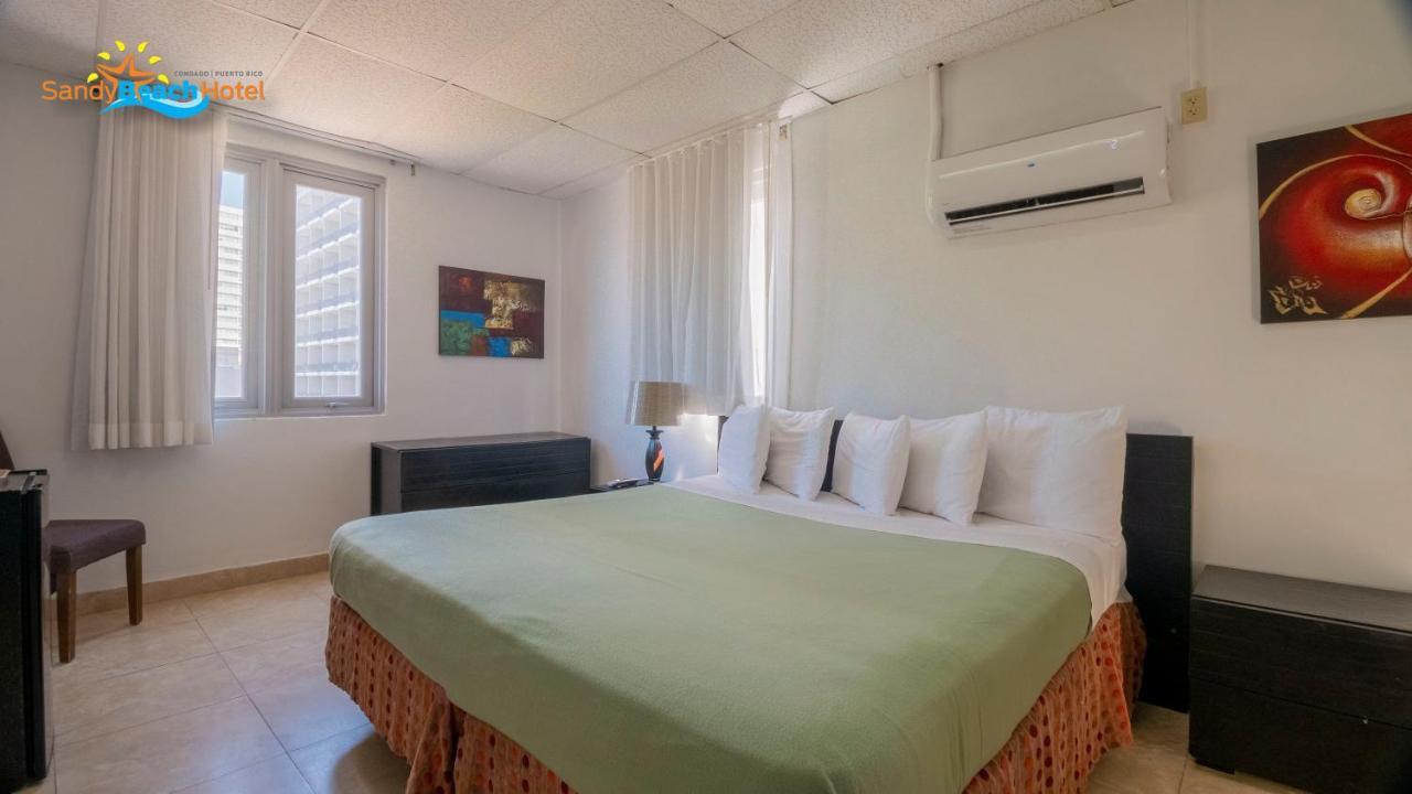Standard Room One Queen Bed