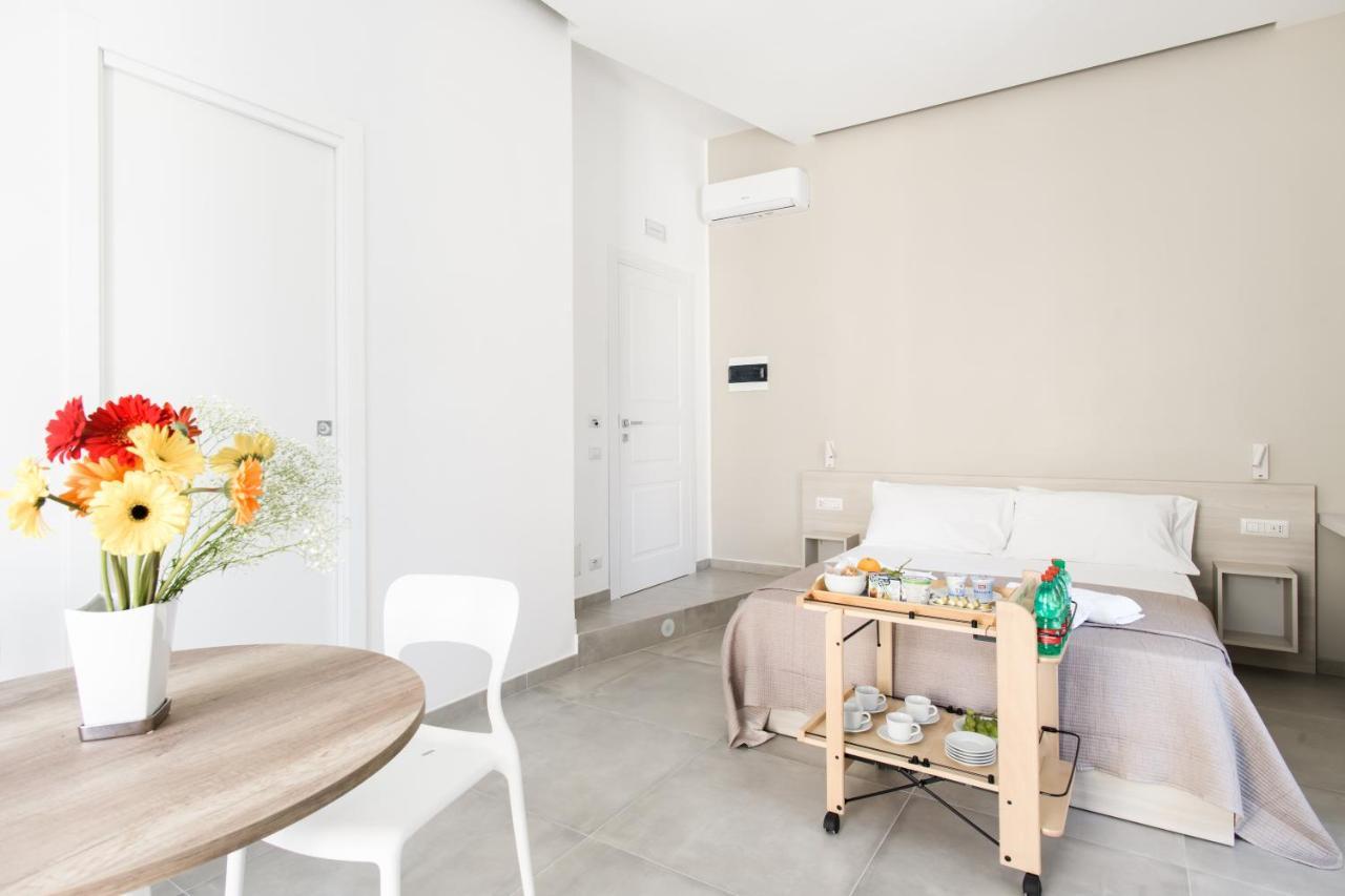 Triple Room Lateral Sea View