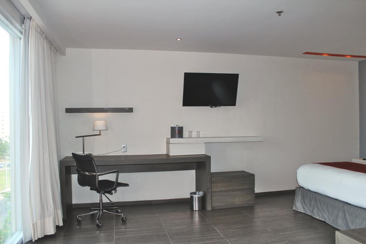 Junior Suite Lagoon View