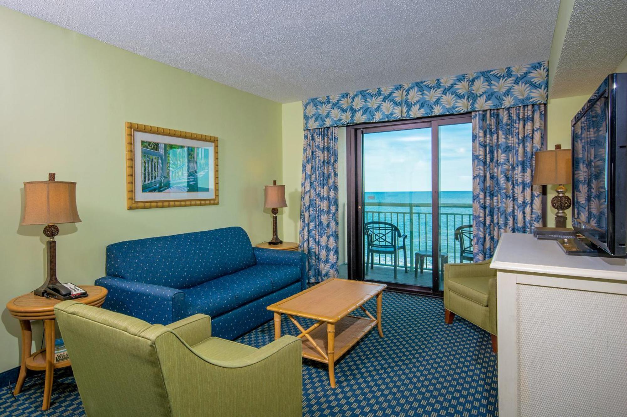 Oceanfront Three Bedroom Condo,227769203:JPEG