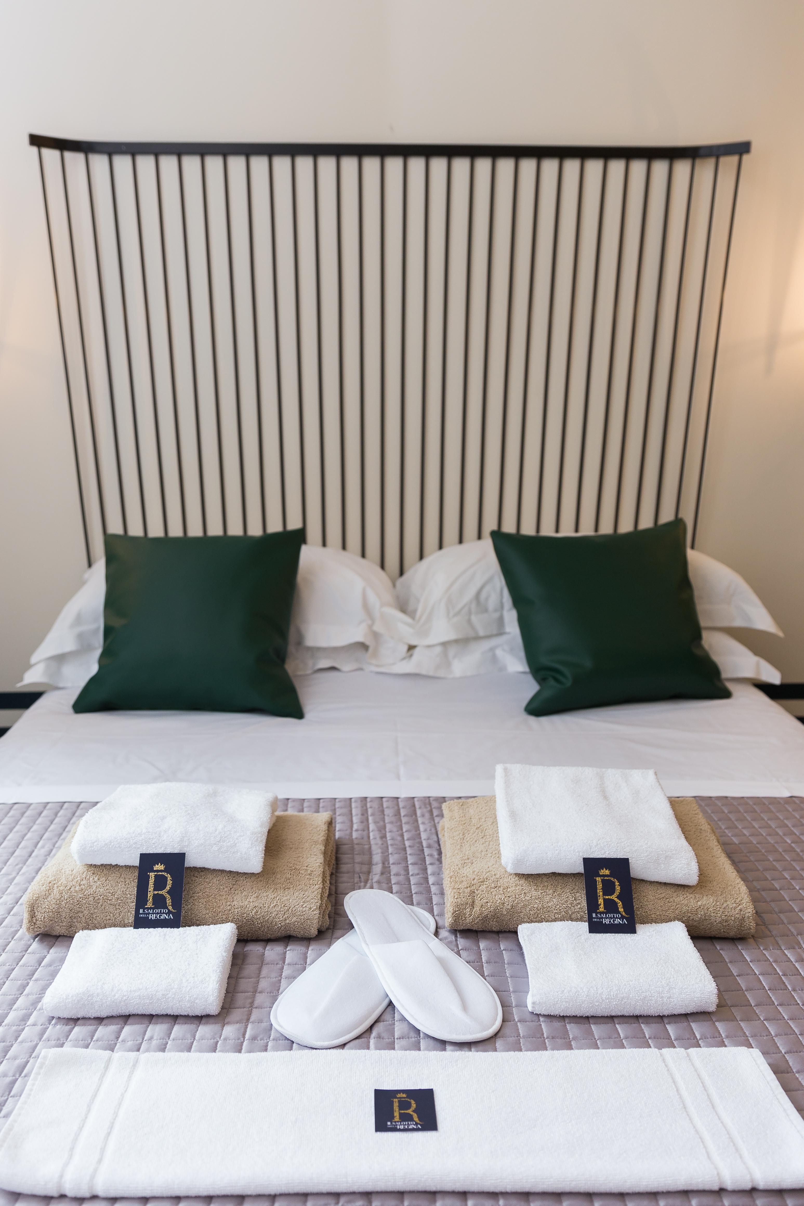 Queen Suite Spa Bath