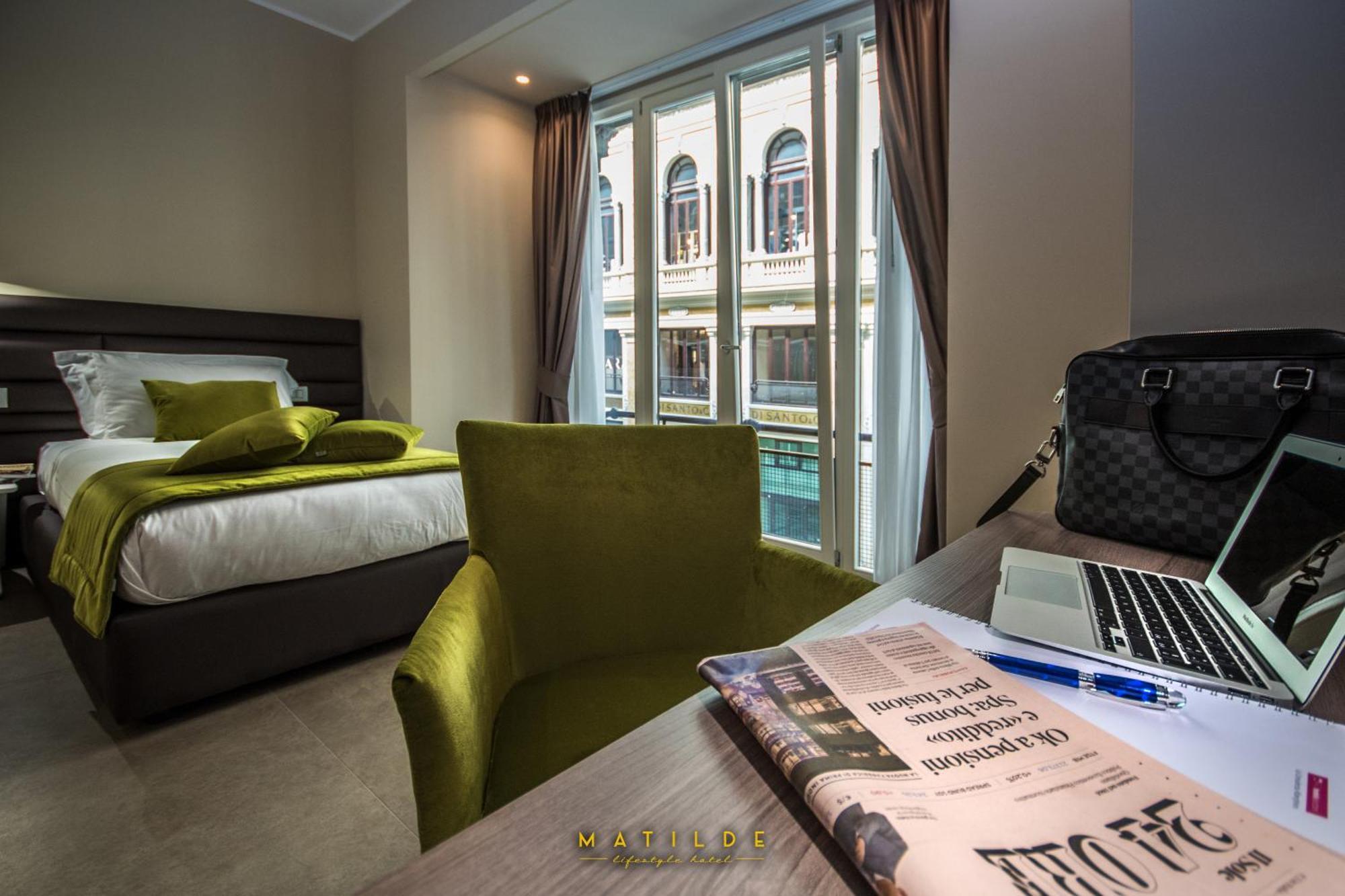 Large Single Room