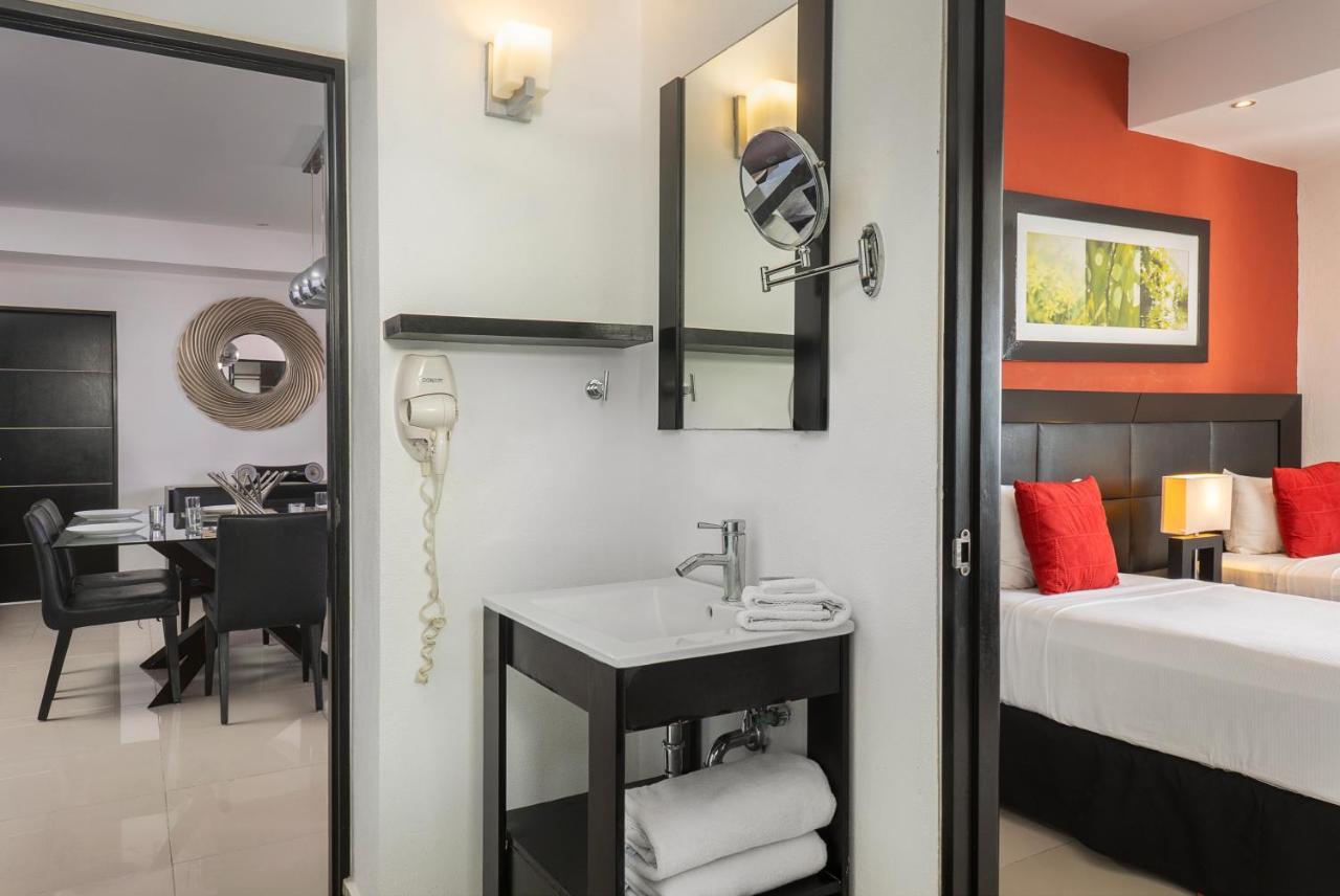 Three-Bedroom Suite Sea View