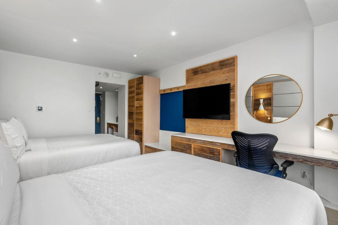 Standard Room Two Queen Beds