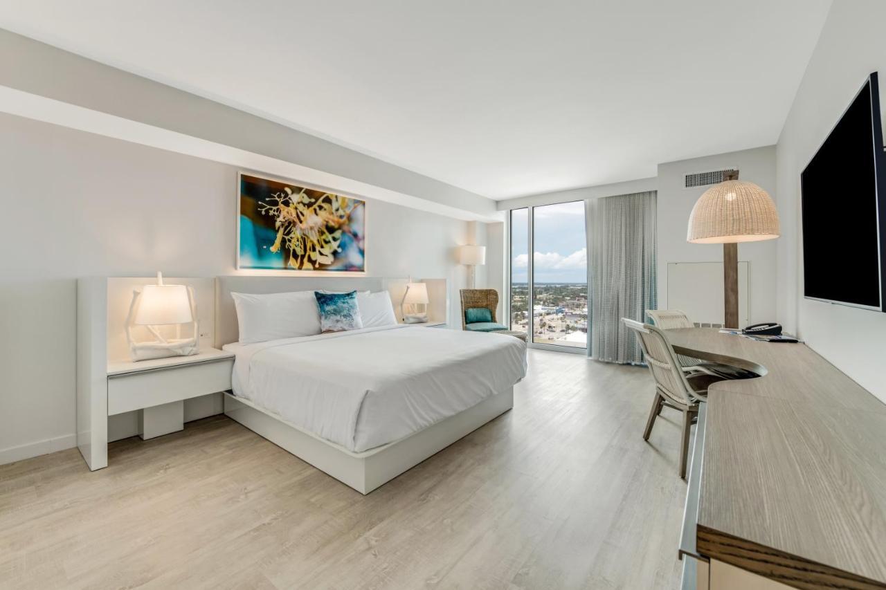 King Room with City View
