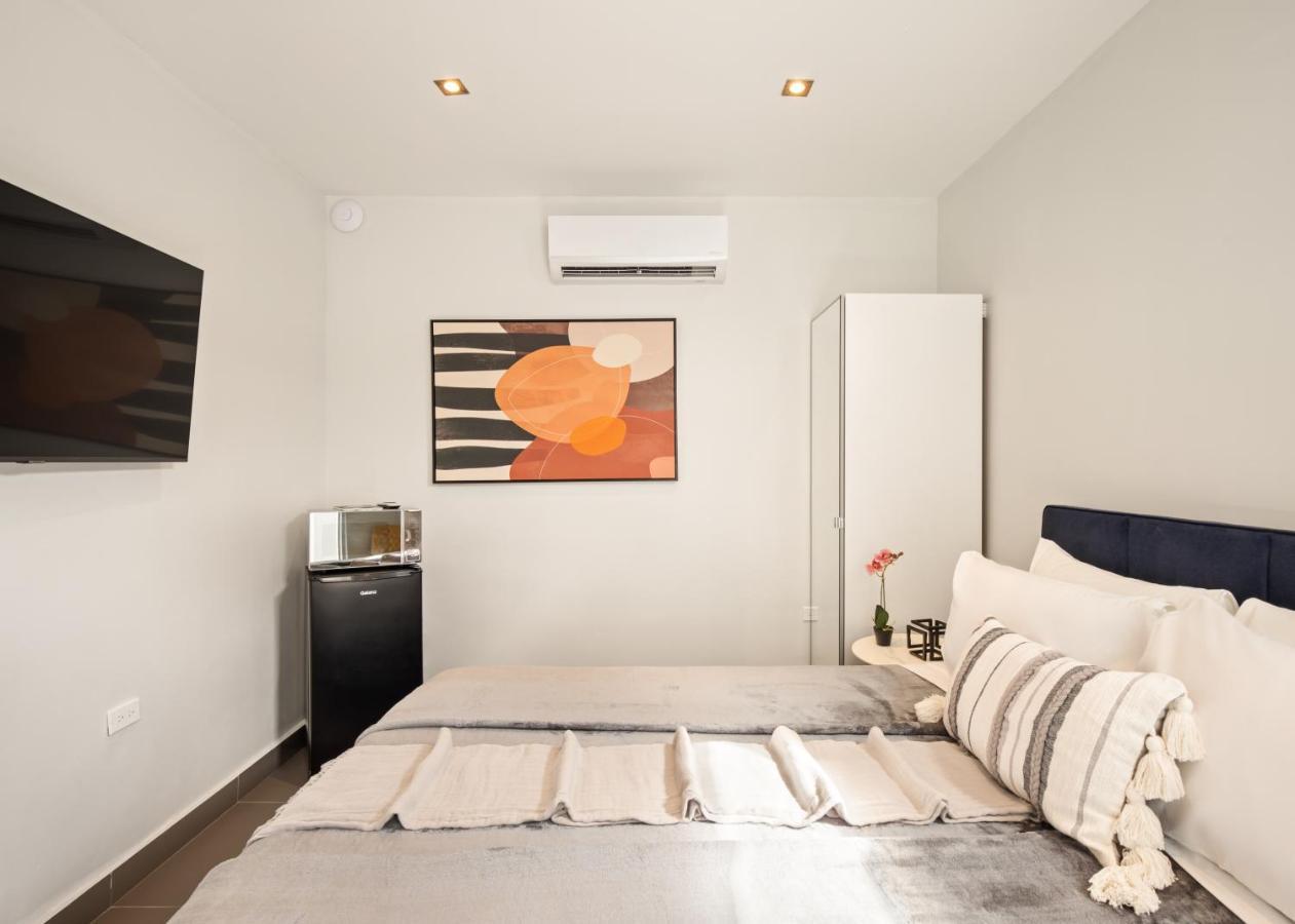 Queen Suite