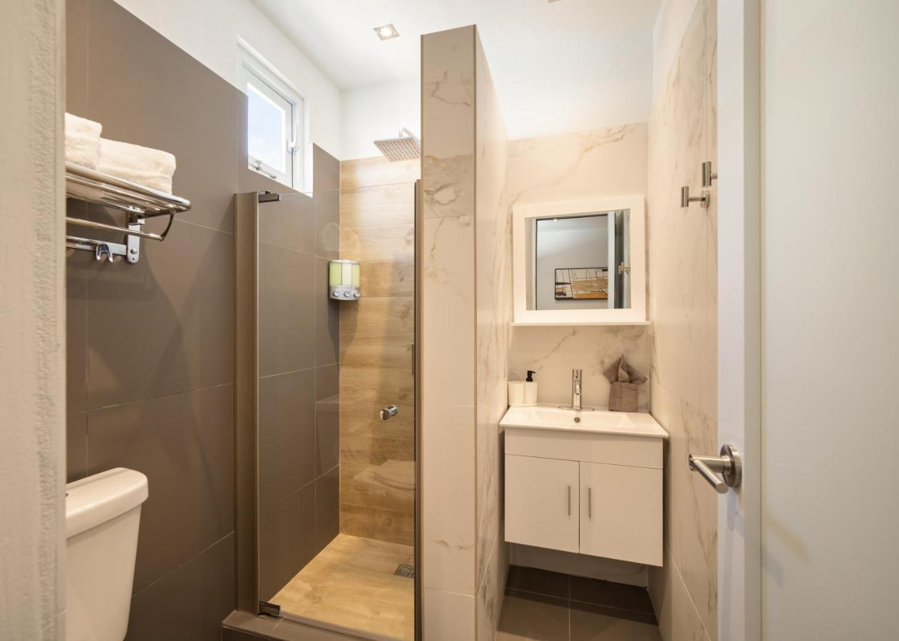Queen Suite