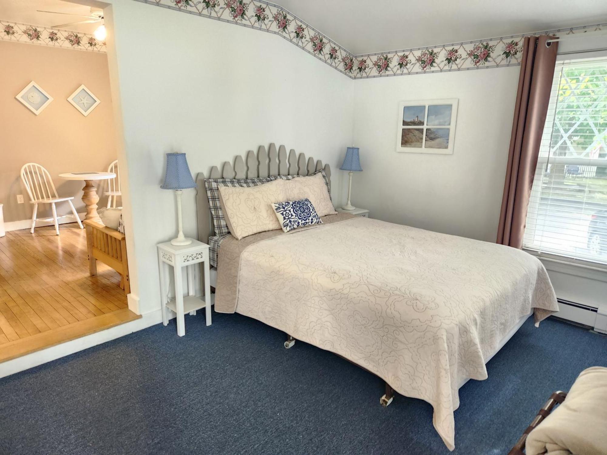 Queen Suite