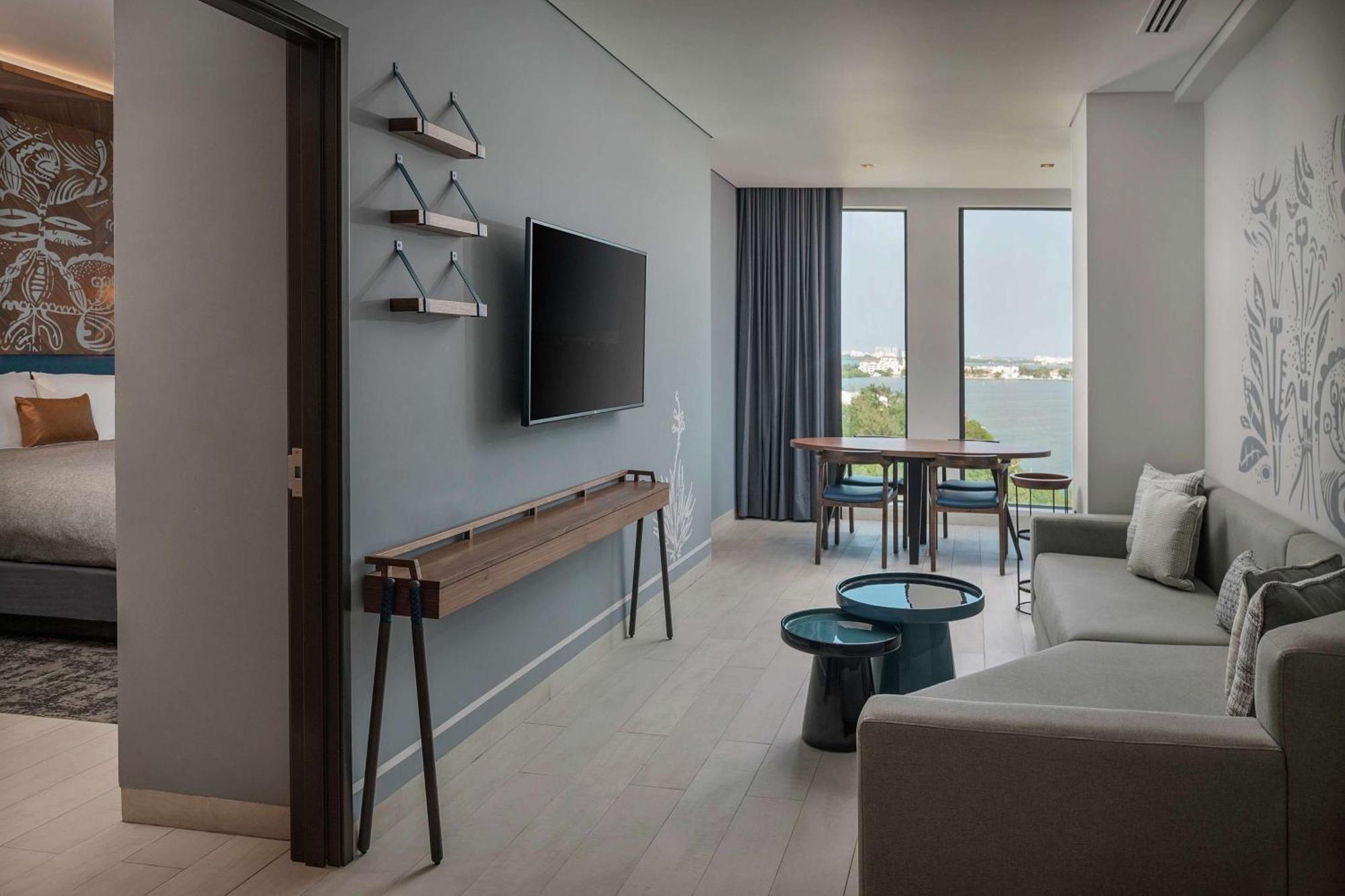 King Suite Panoramic View