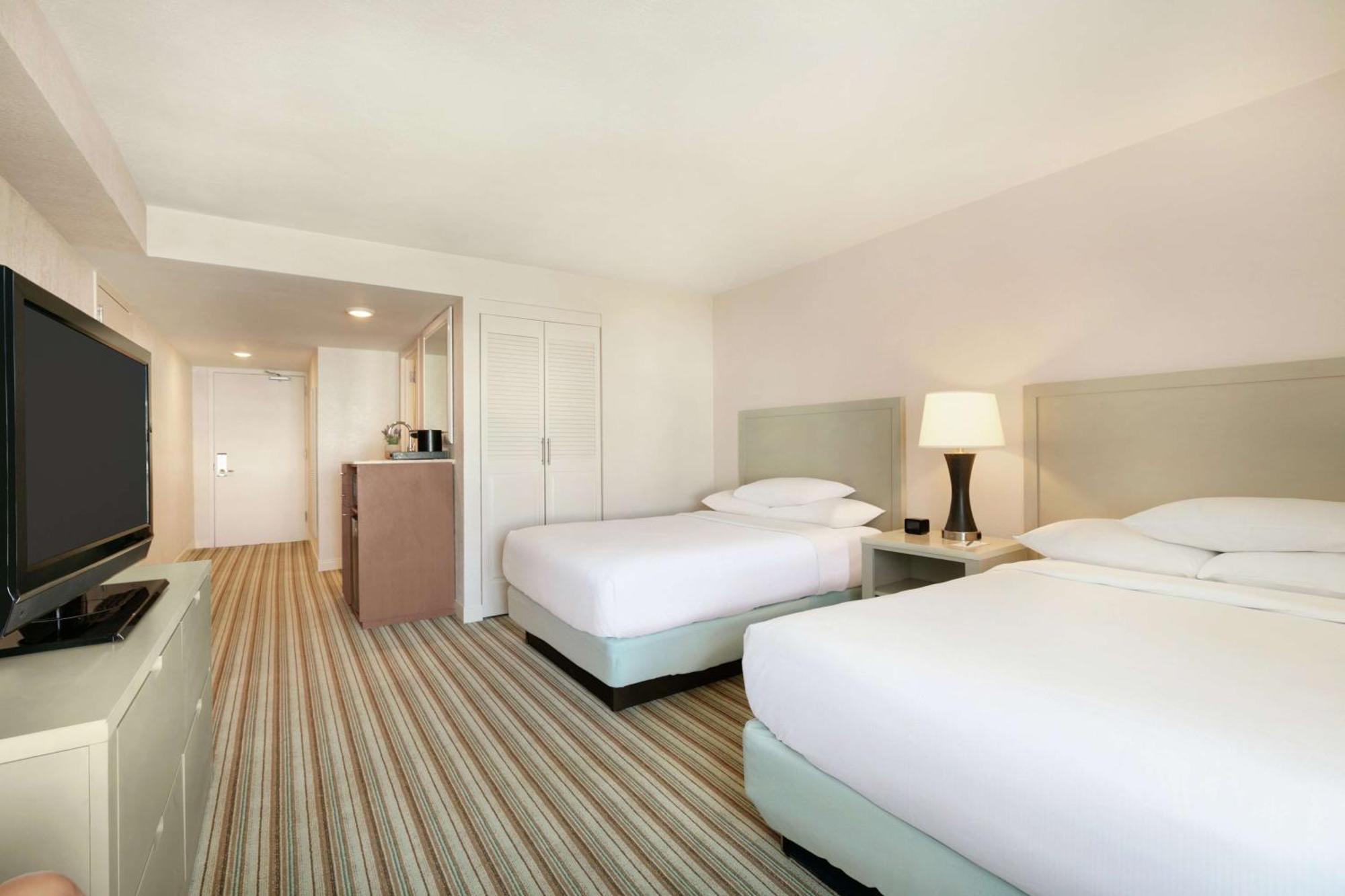 Studio Two Double Beds