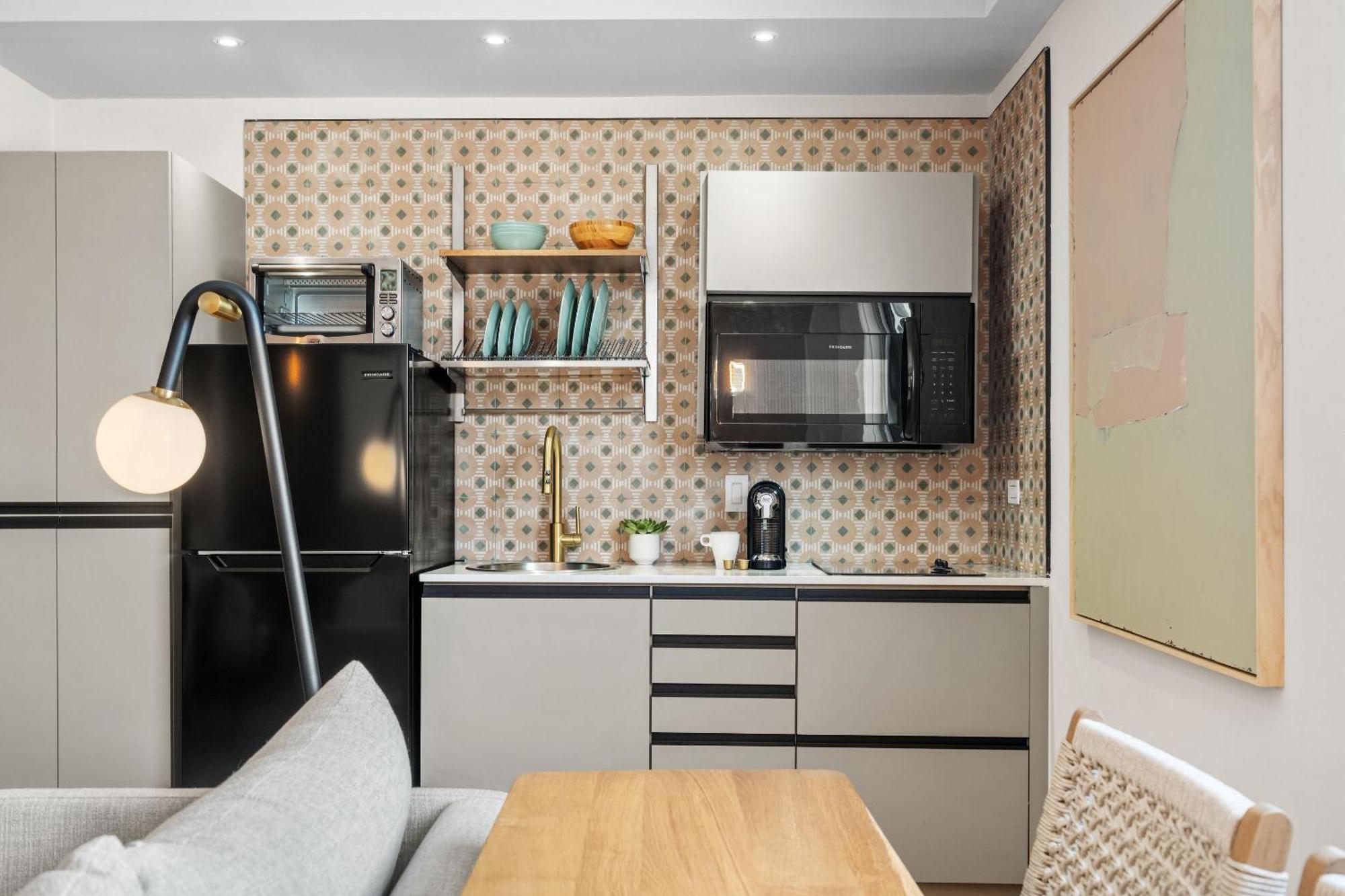 Studio Suite Plus