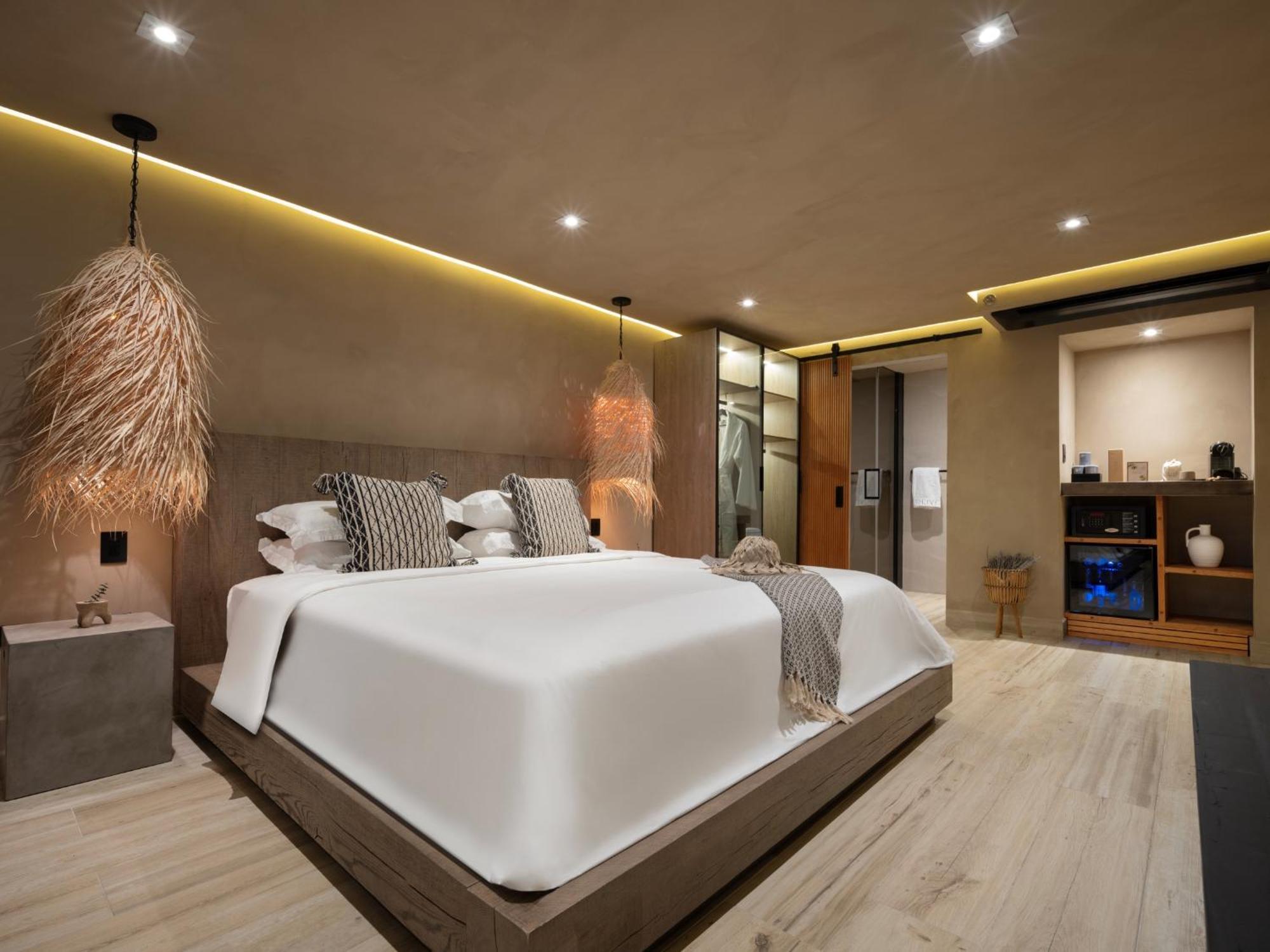 Deluxe Suite Sea View
