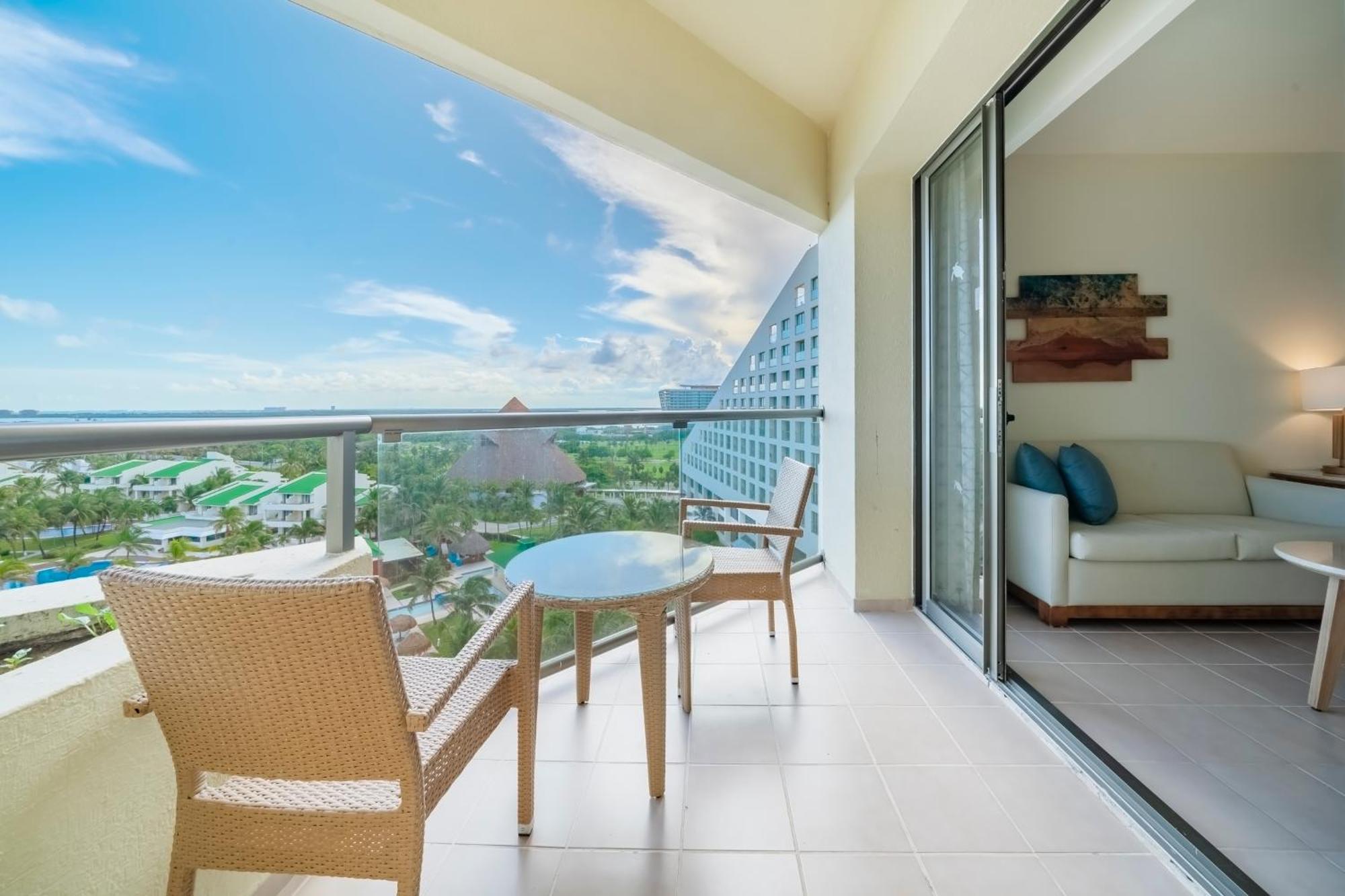 Premium Ocean View Balcony