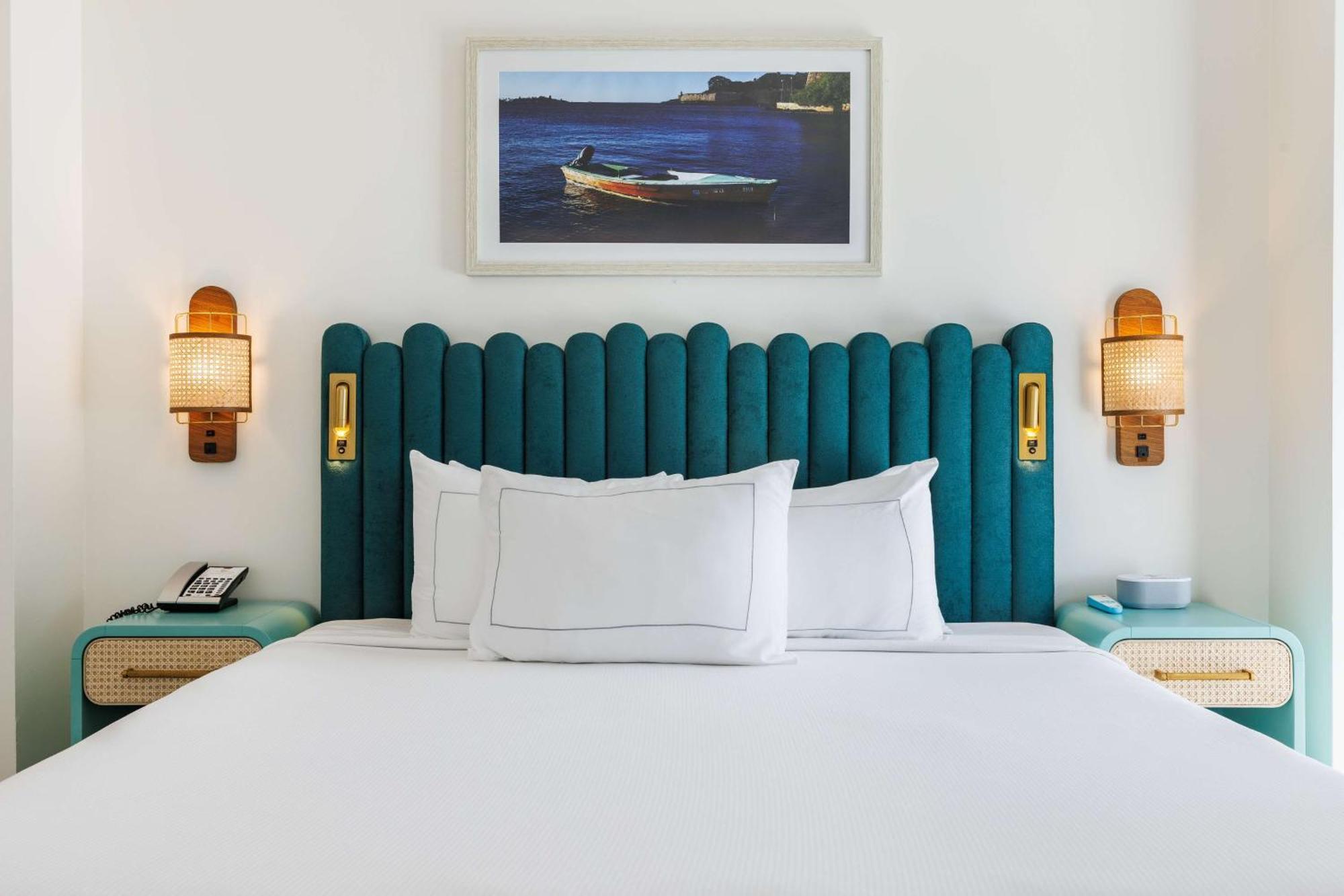 King Room Green Tower