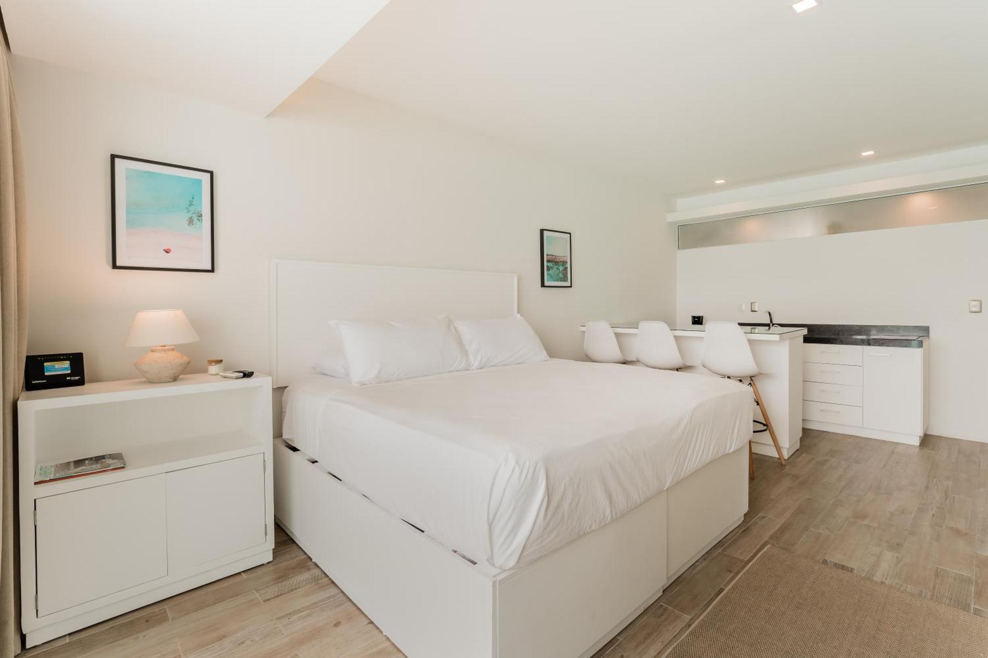 Studio Apartment Sea View