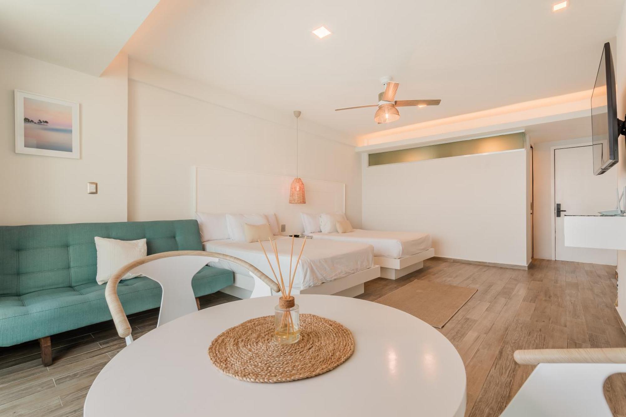 Studio Apartment Sea View