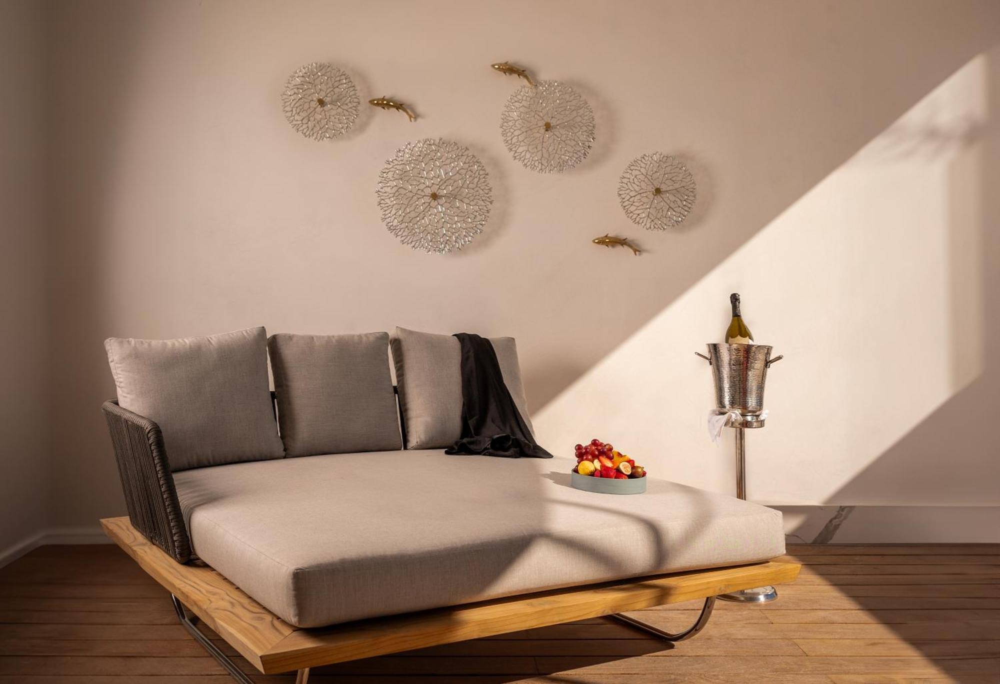 Ultra Two Bedroom Suite Connected
