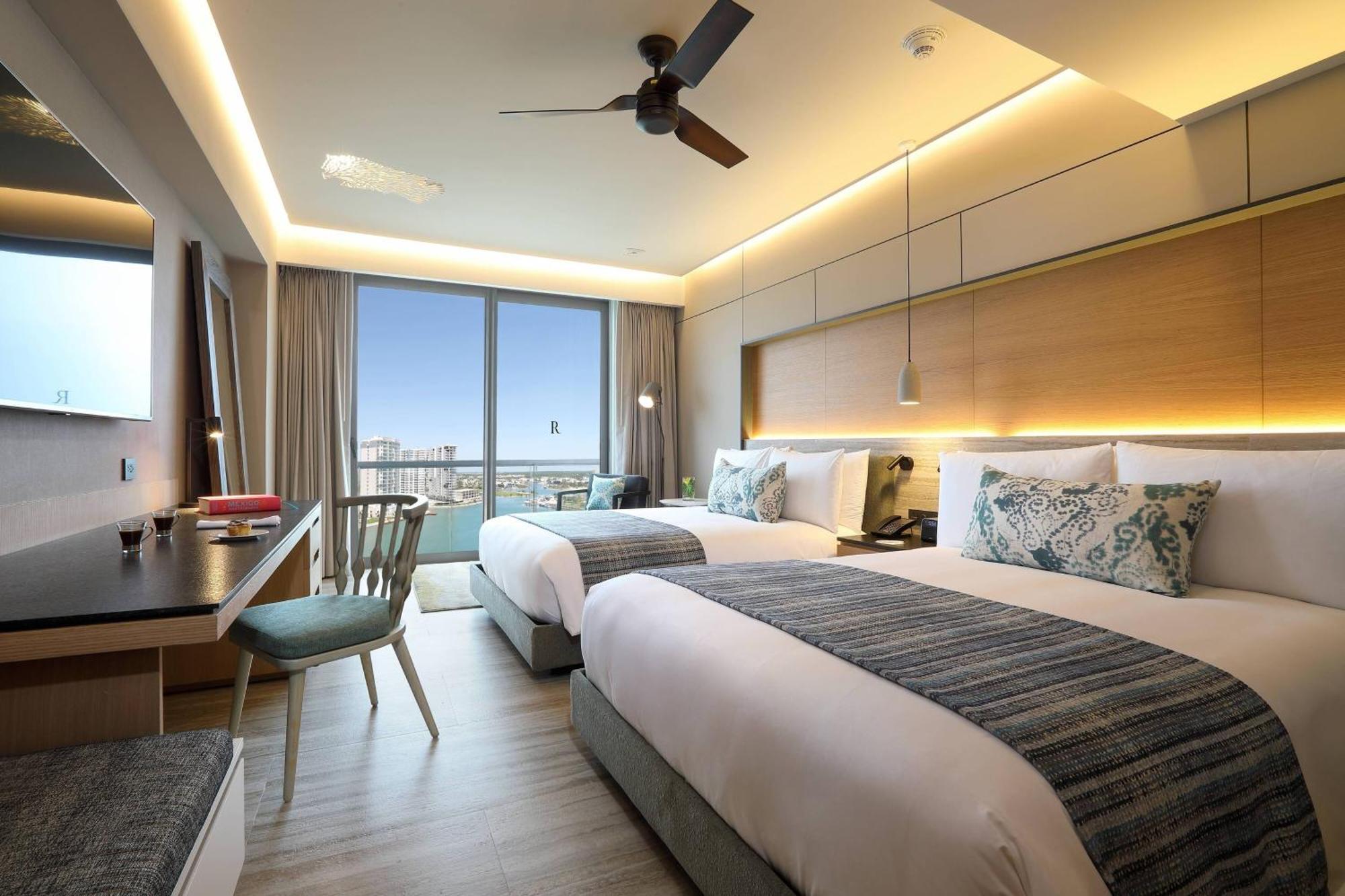 Double Room Marina View