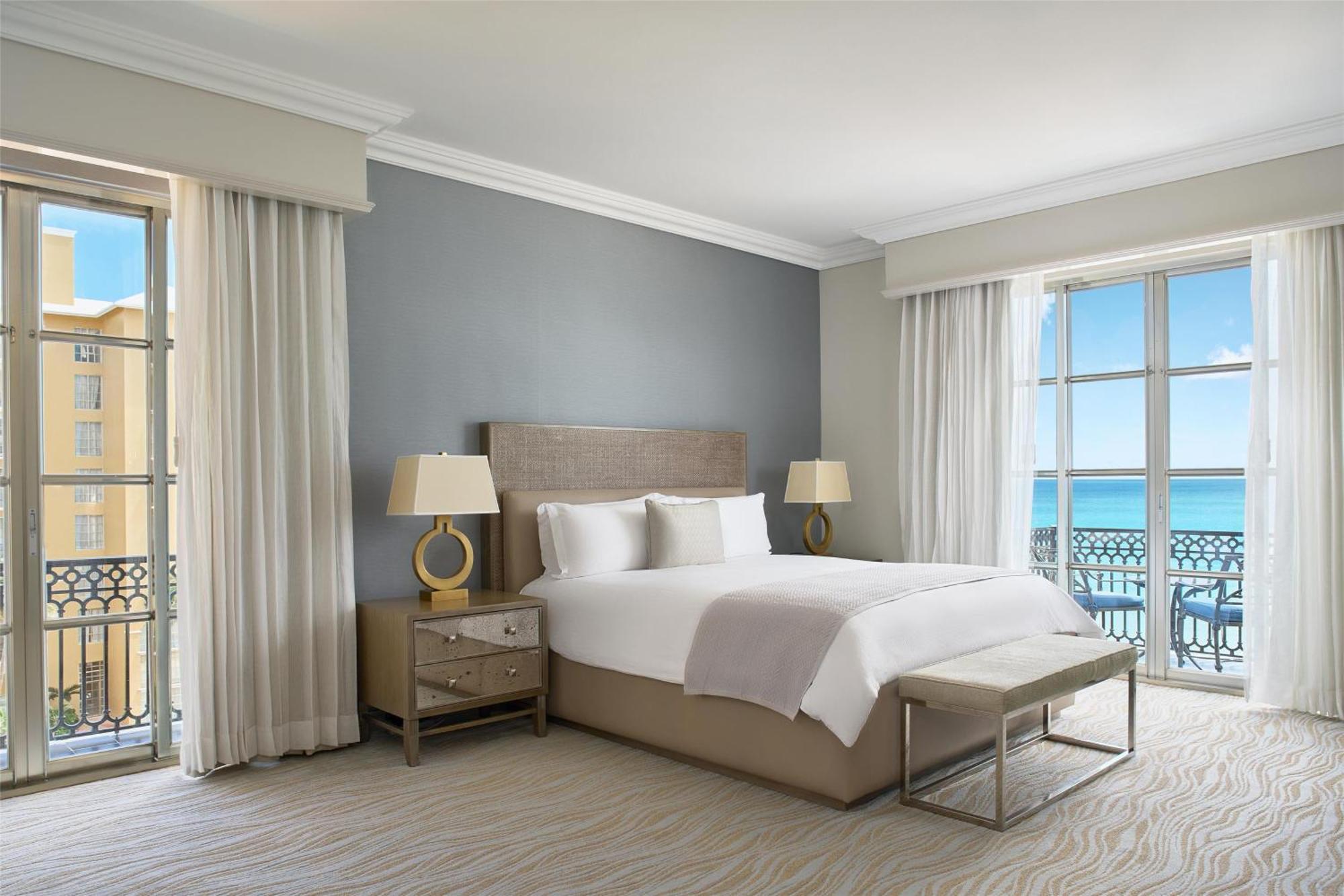 Club Seafront Suite