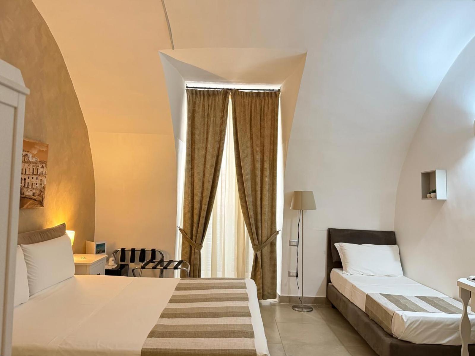 Deluxe Triple Room