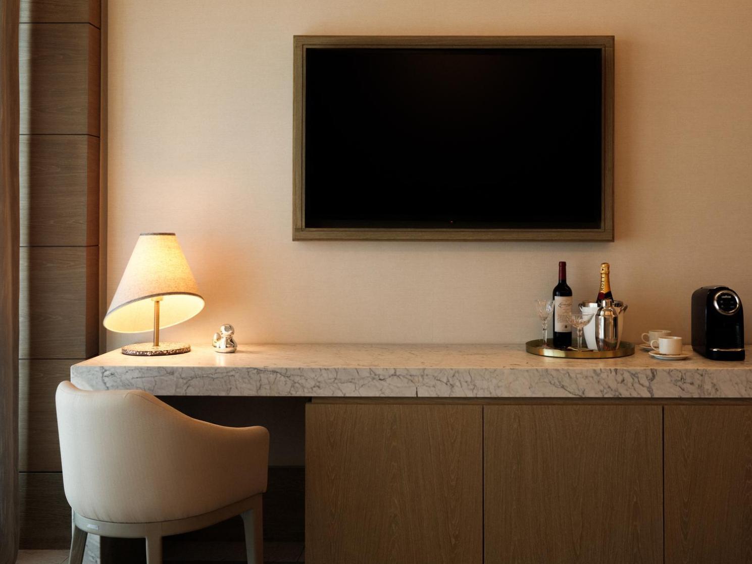 SLS Elite Rooftop Queen Room Two Queen Beds Ocean View