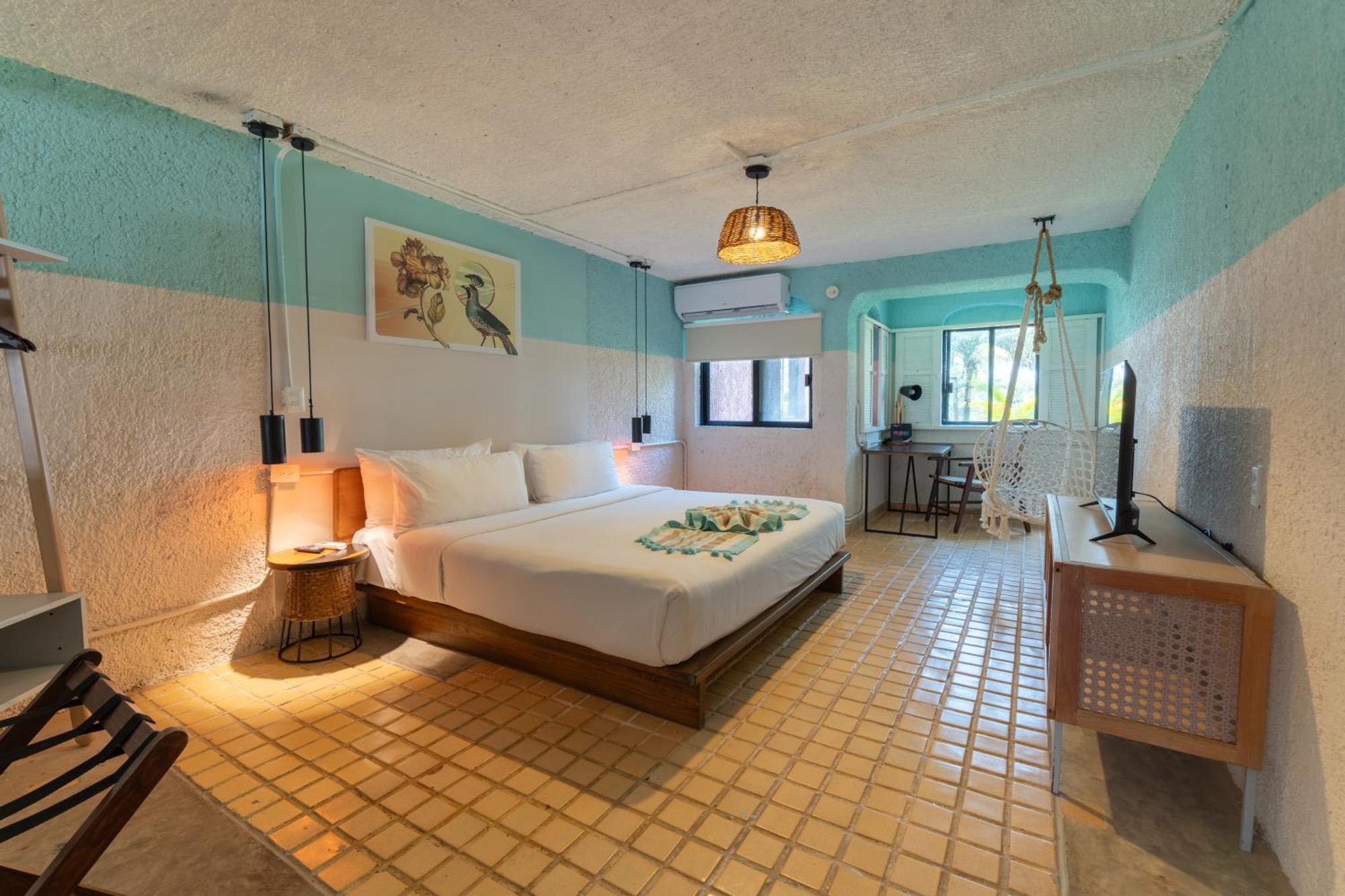 Studio Apartment Kitchenette