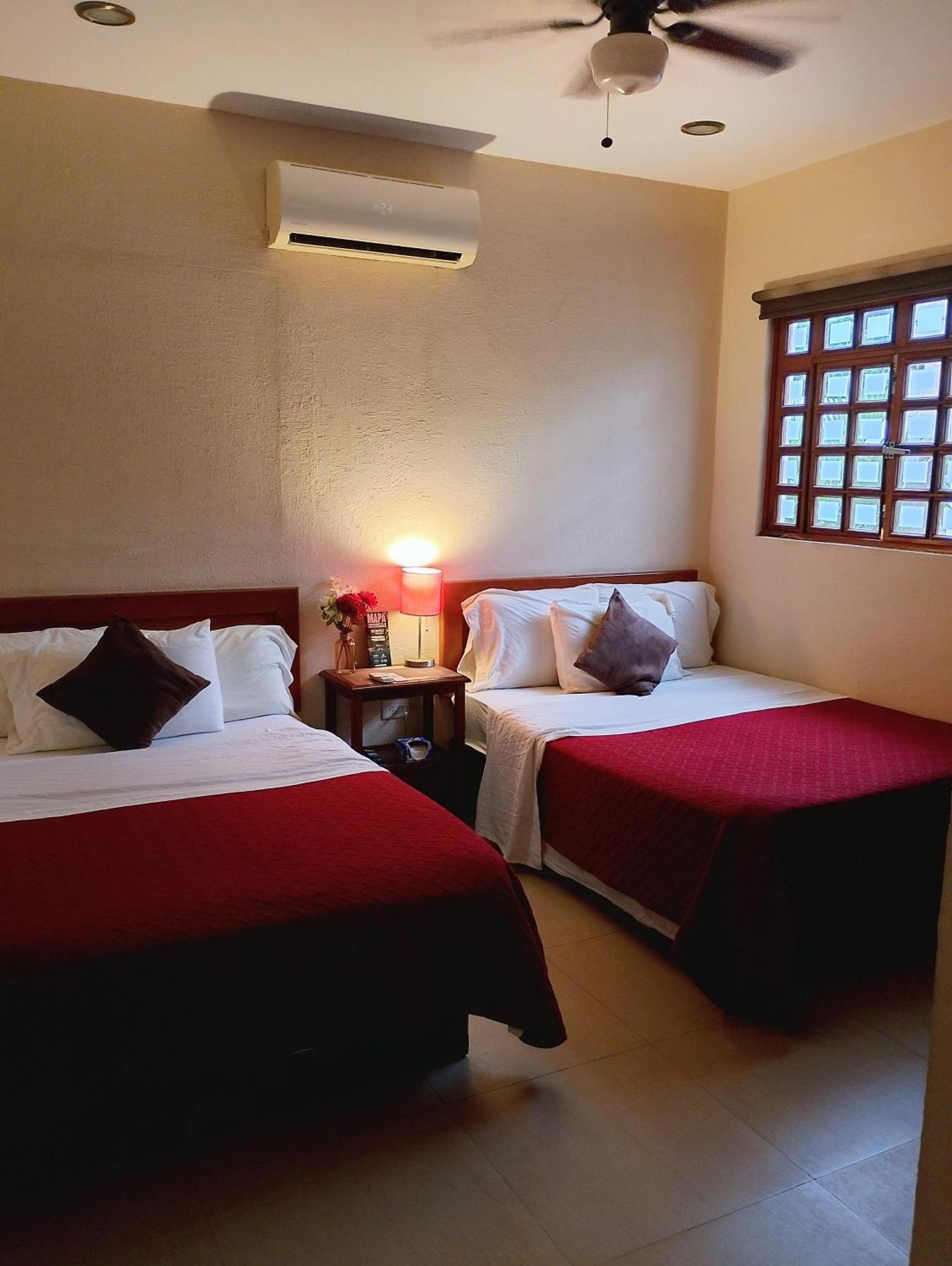 Twin Room Private Bathroom