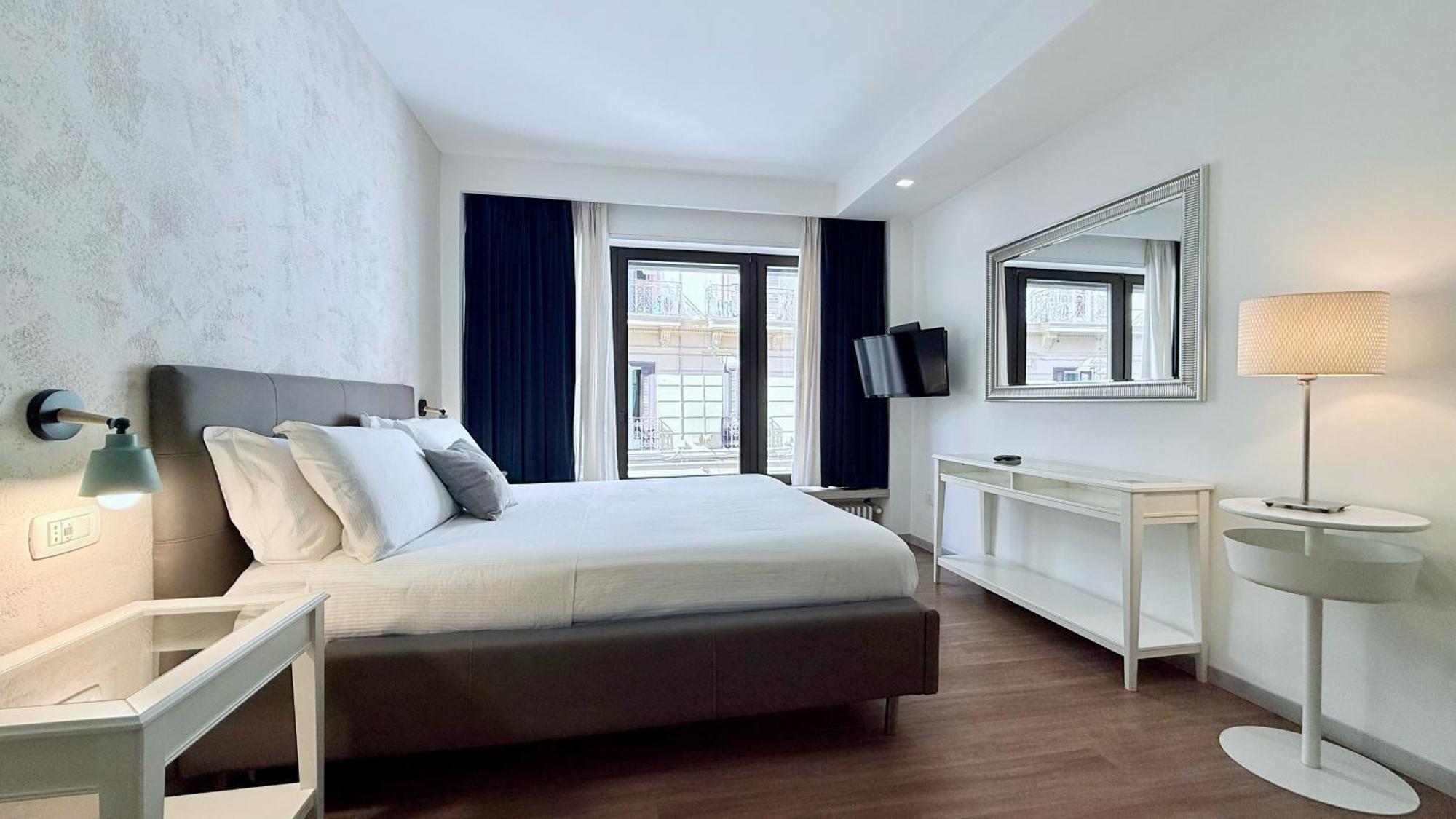 Luxury Triple Room