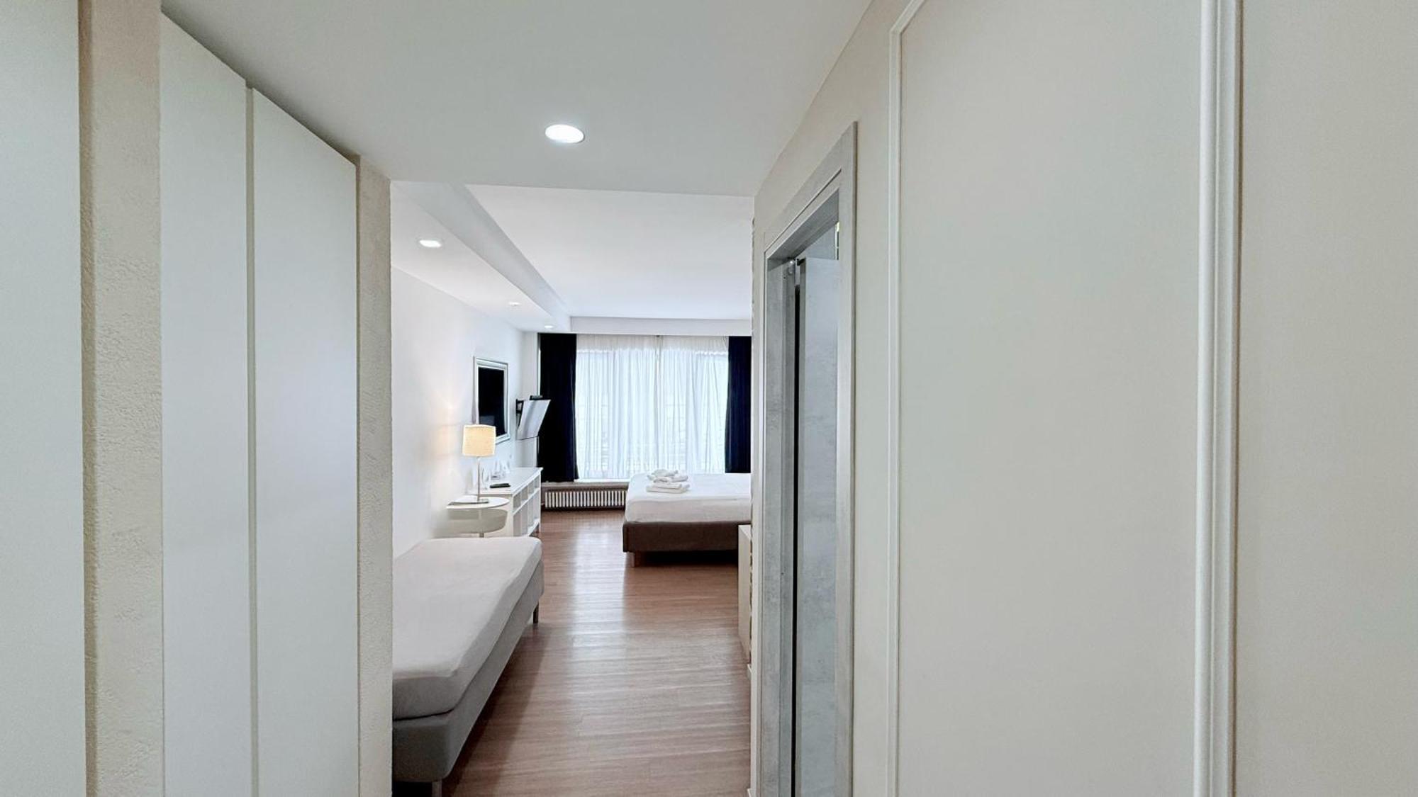 Luxury Triple Room