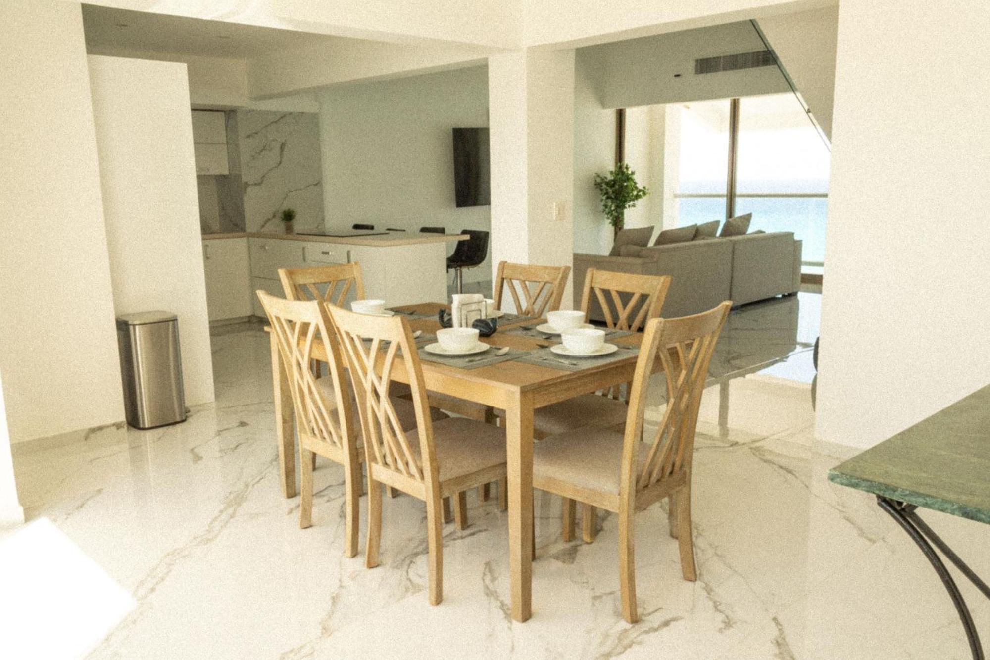 Four-Bedroom Penthouse Apartment