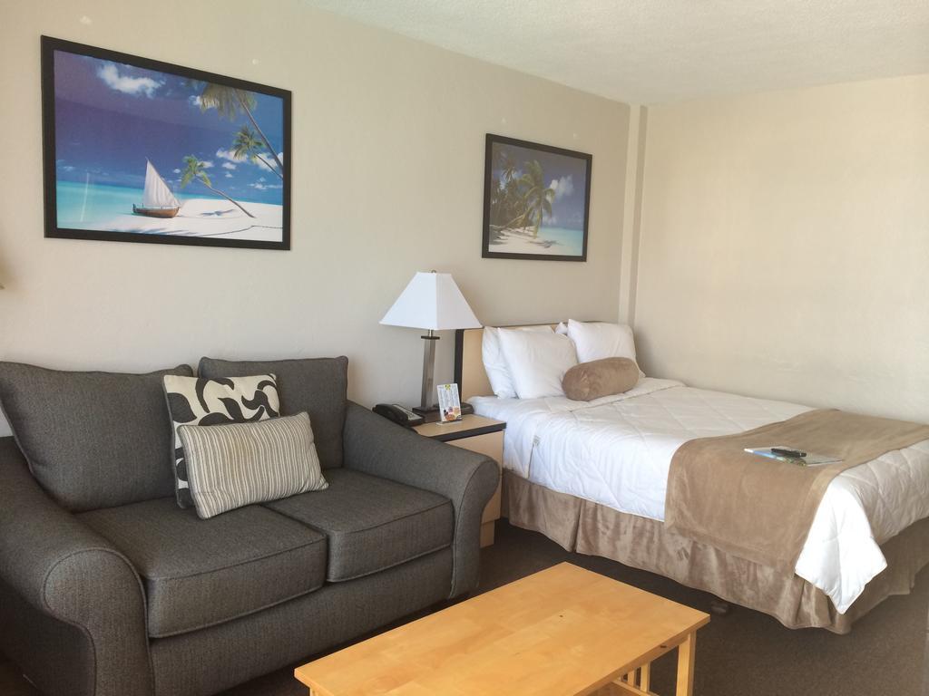 No view - Queen Bed