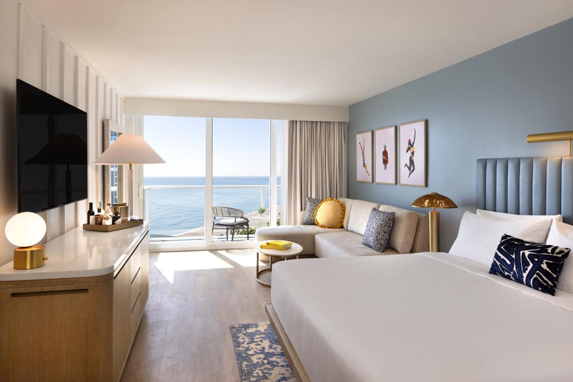 Ocean View King Room with Balcony-Newly Renovated