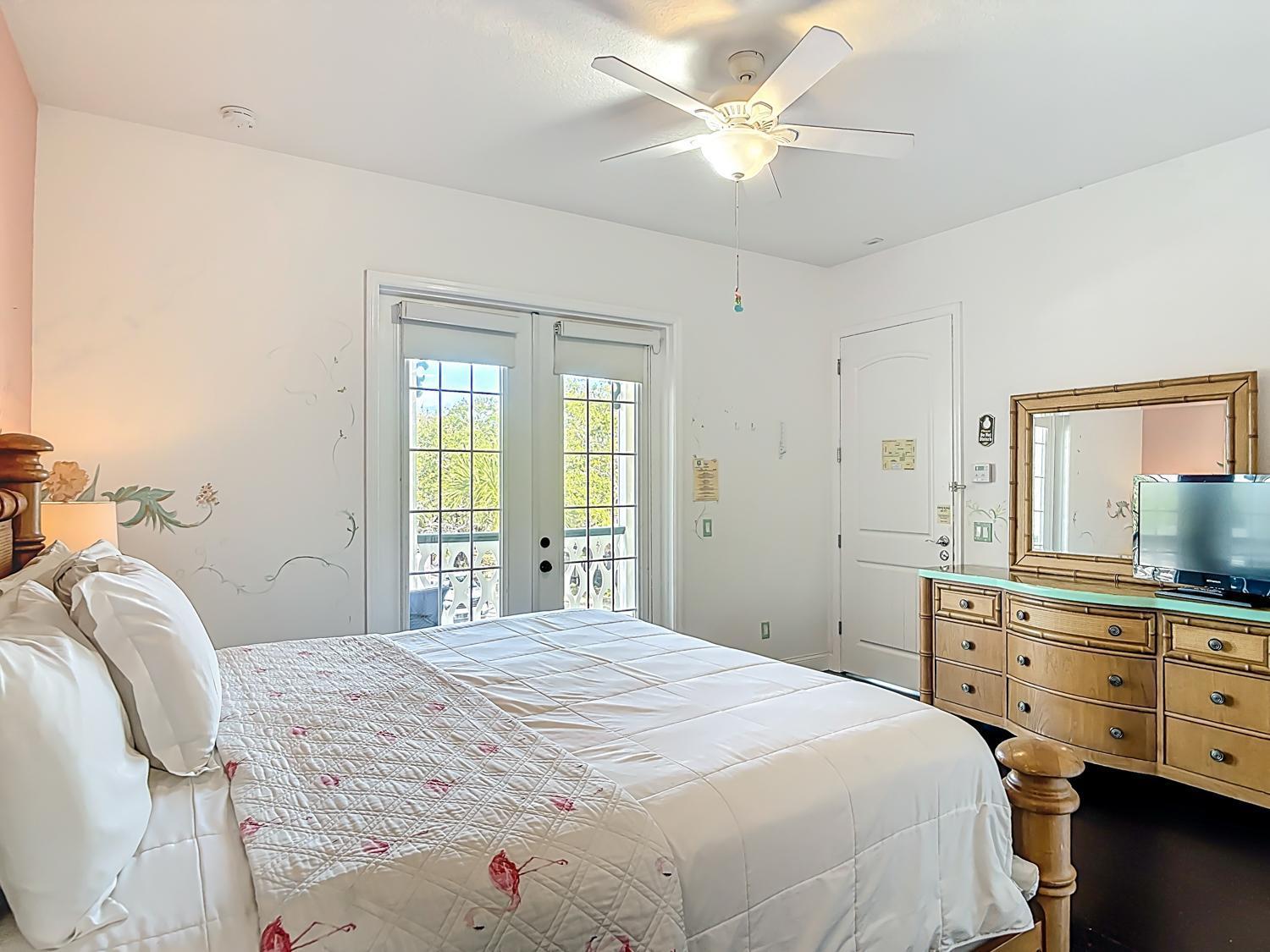 Flamingo King Room Balcony