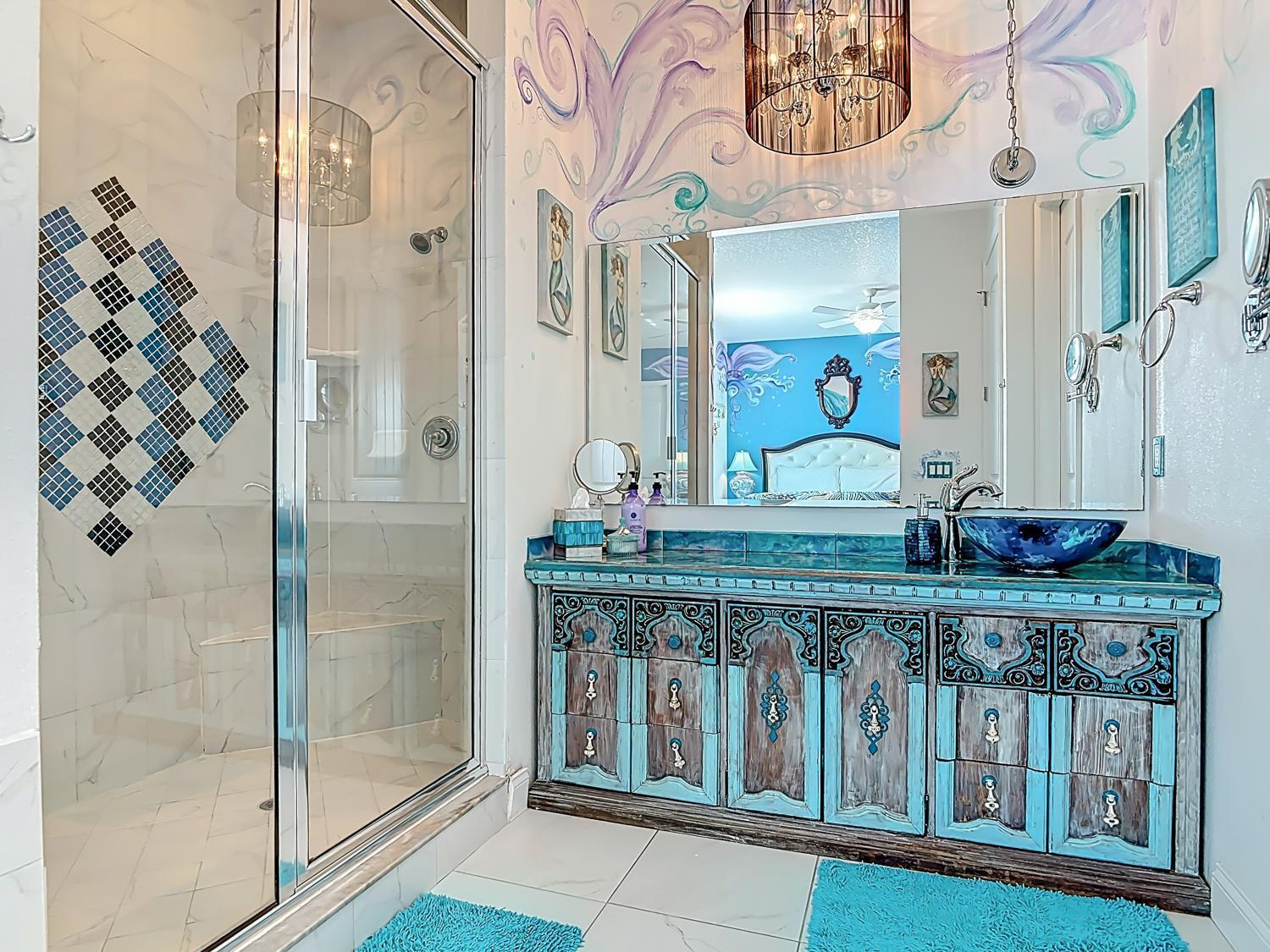 Mermaid King Suite