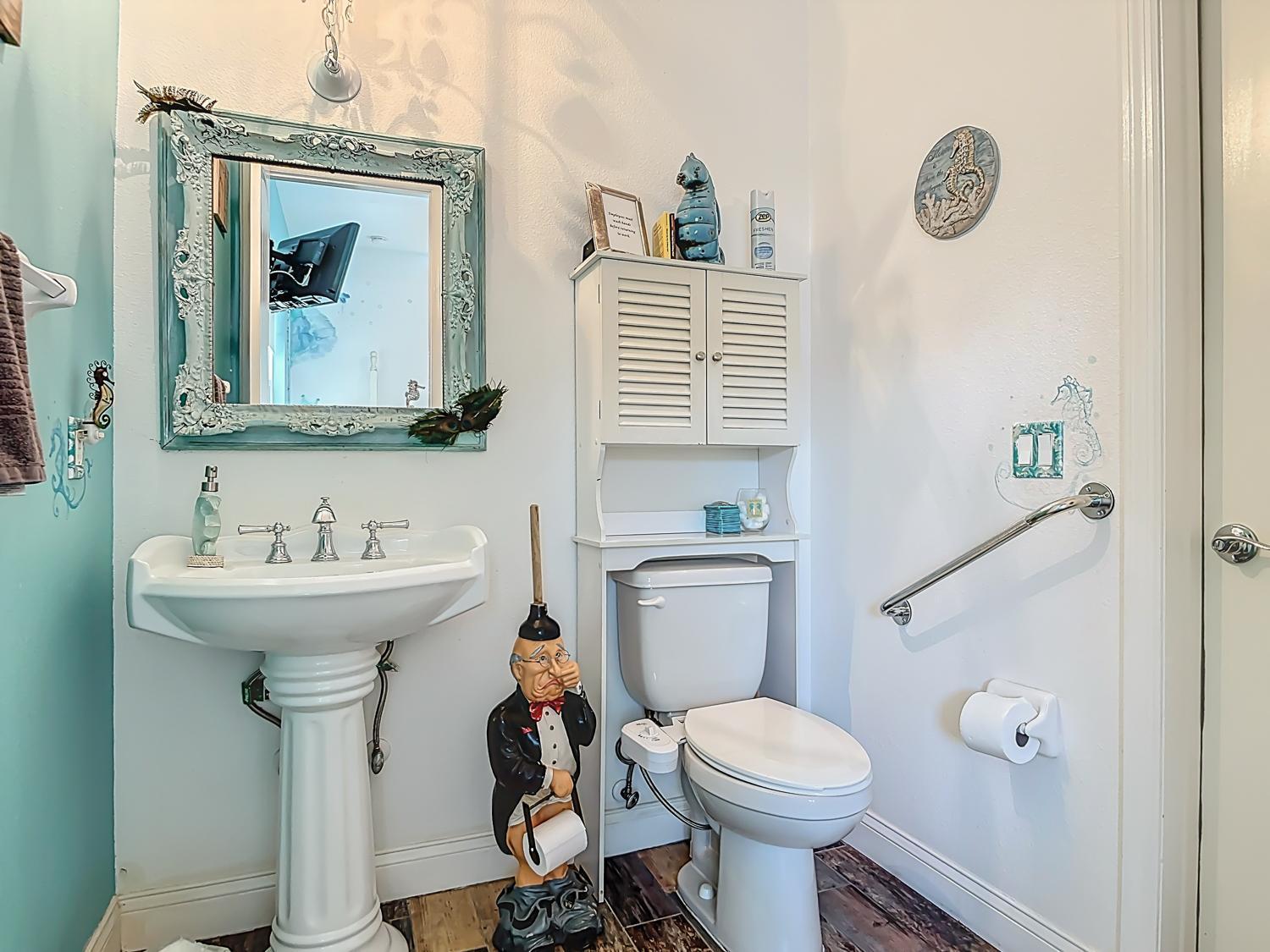 Sea Horse Queen Room