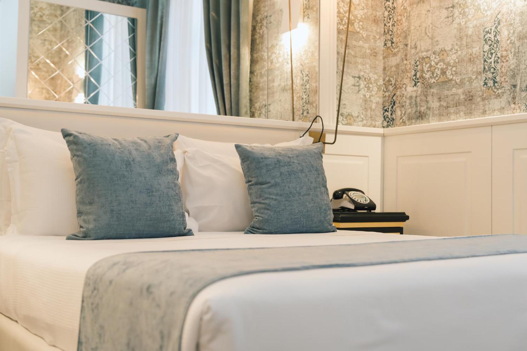 Deluxe Double Room Balcony