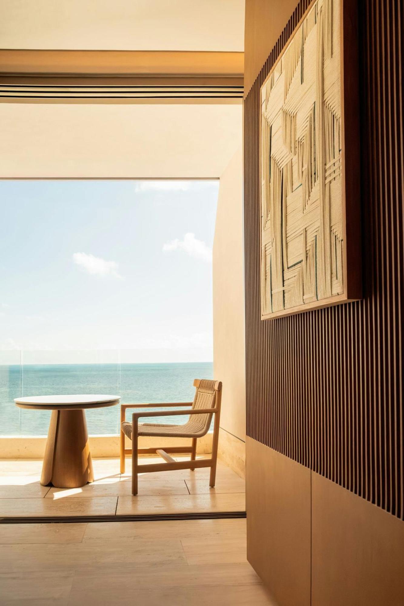 St Regis Luxe King Studio Ocean View Private Pool