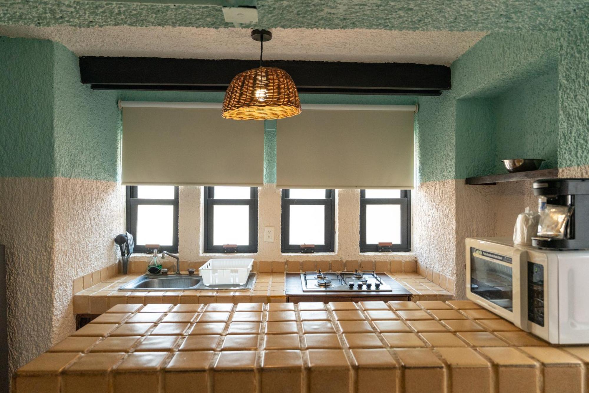 Studio Apartment Kitchenette