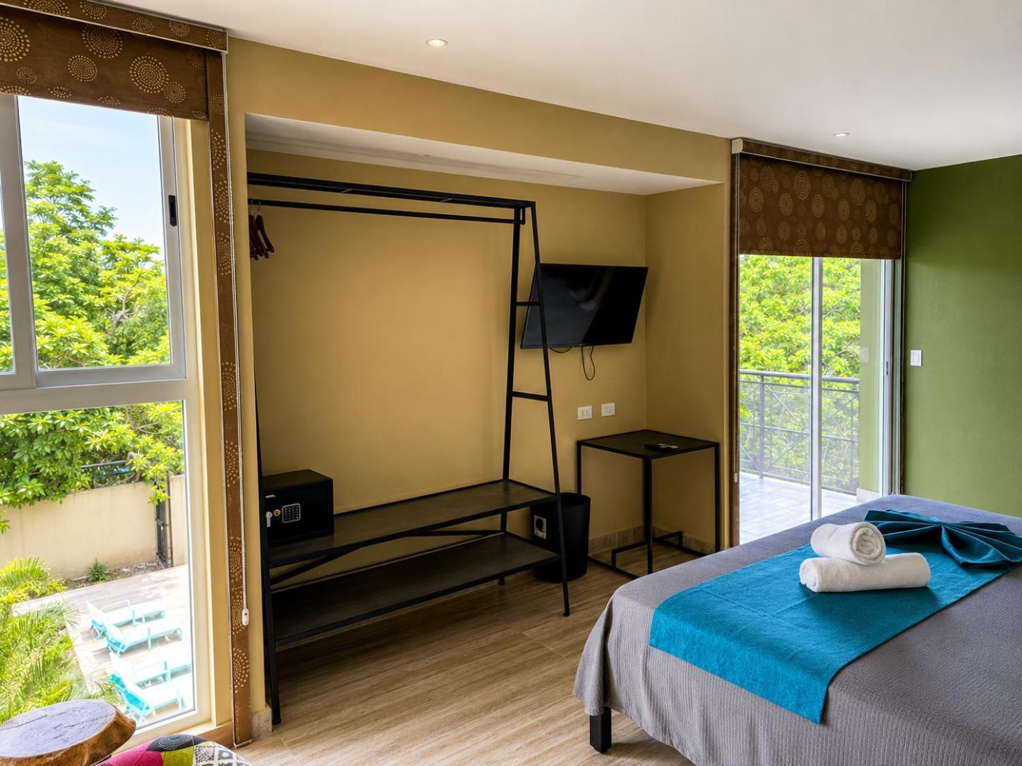Double Room Pool View