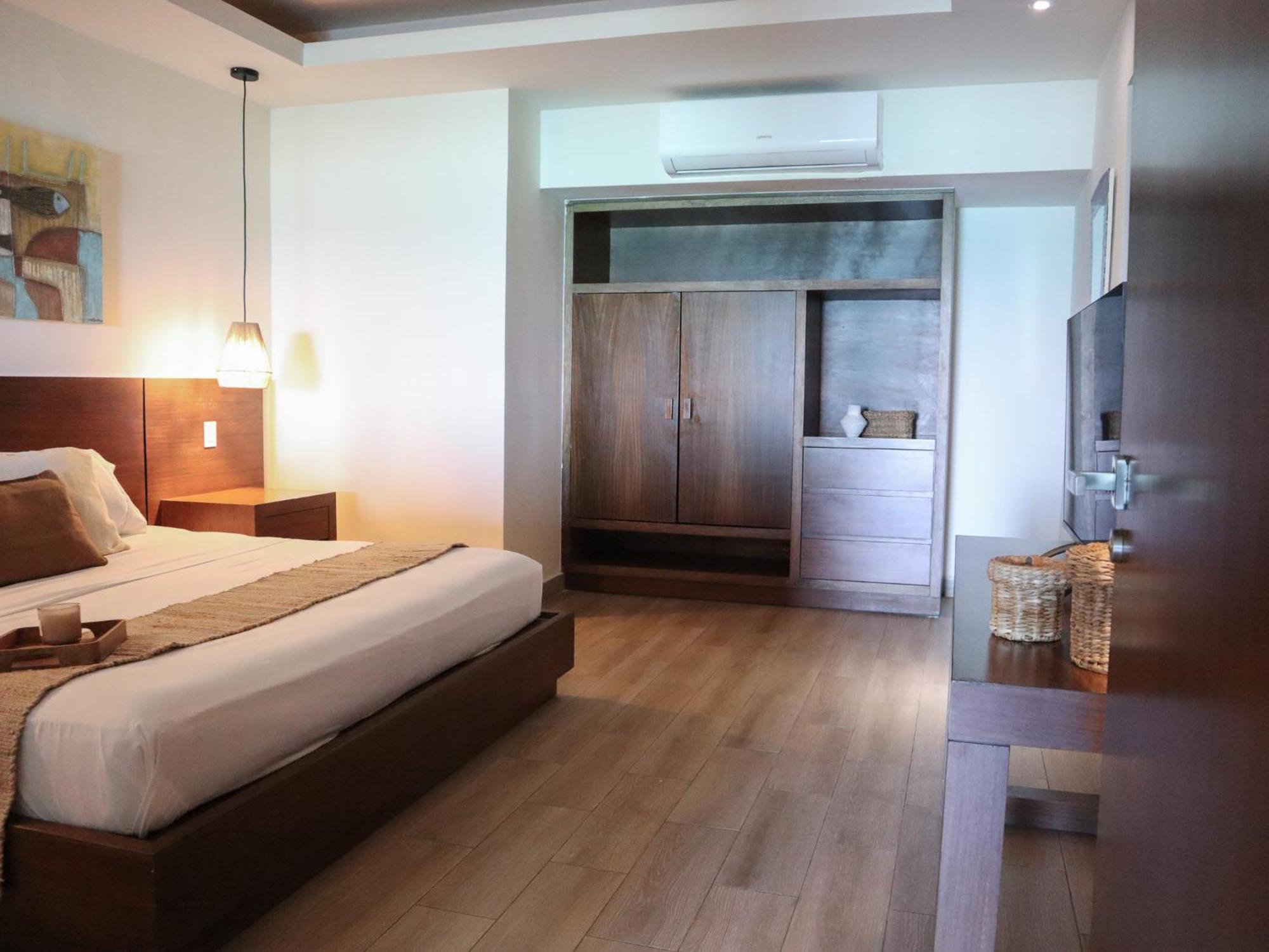Deluxe Suite Sea View