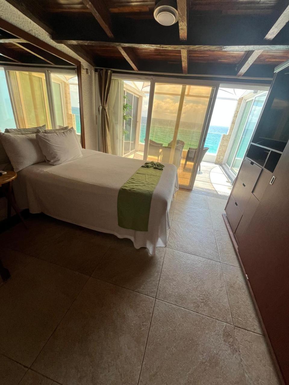 Studio Ocean View