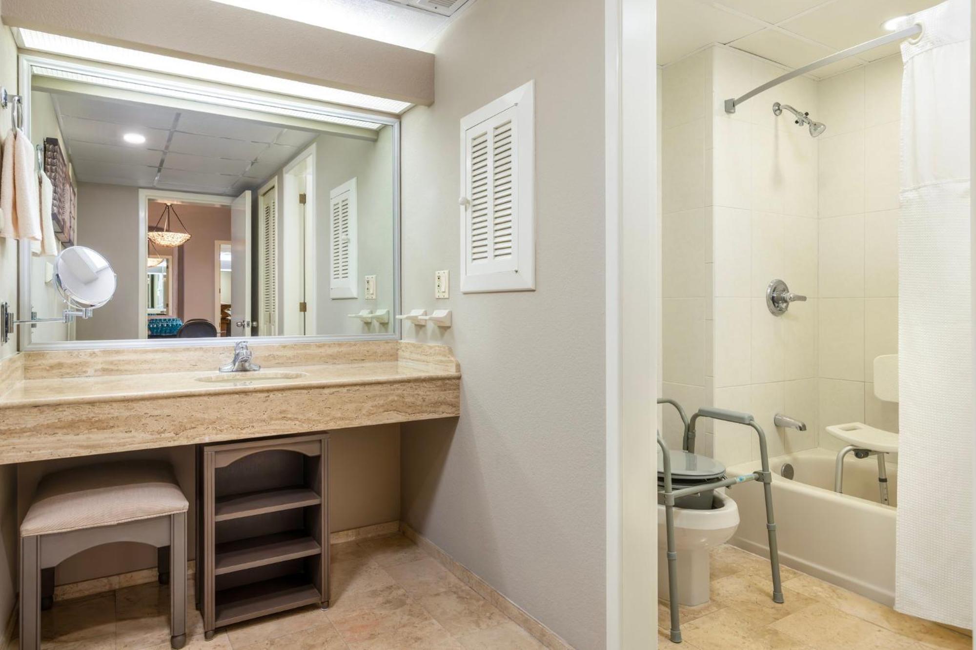 Junior Suite Mobility Accessible Ocean View