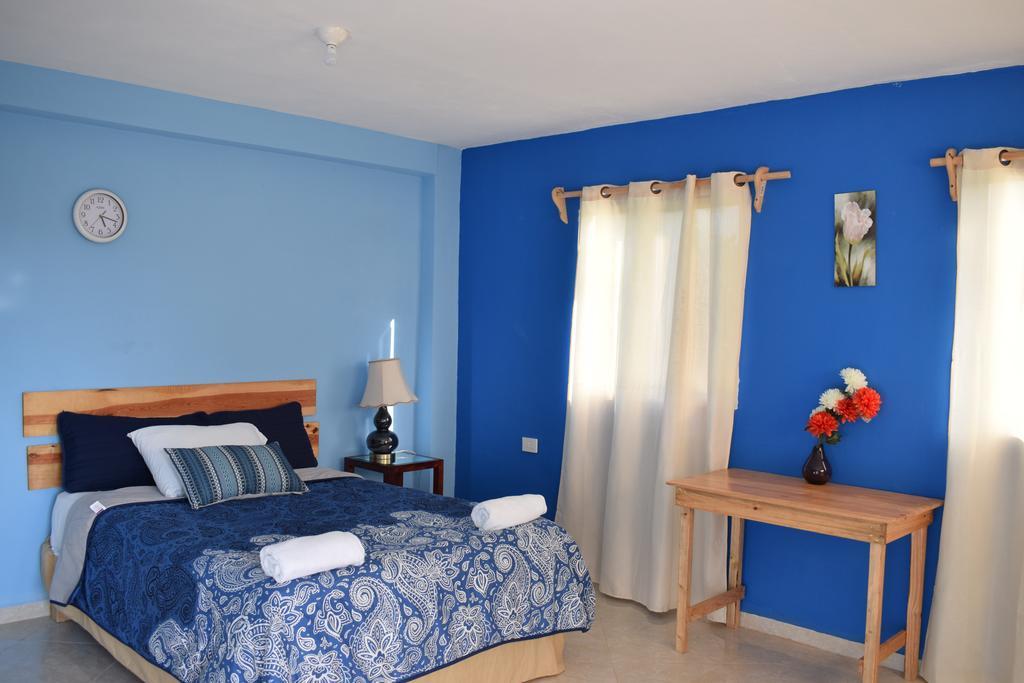 Economy Triple Room