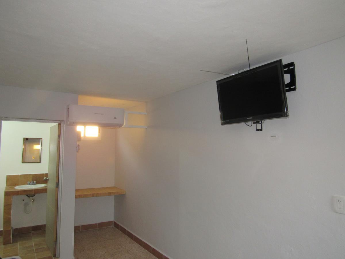 Twin Room Private Bathroom