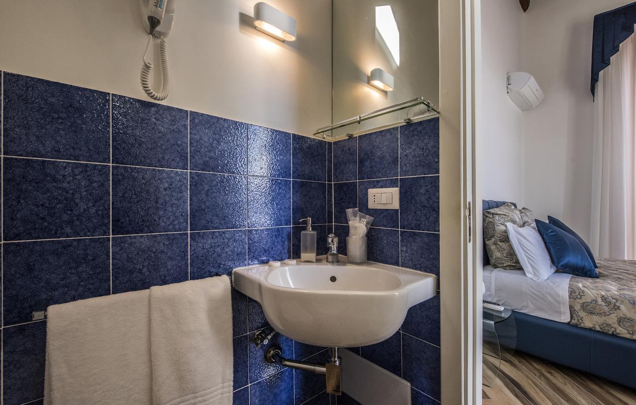 Deluxe Double Room Sea View