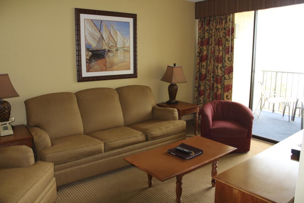 Two-Bedroom Suite,113054343:JPEG