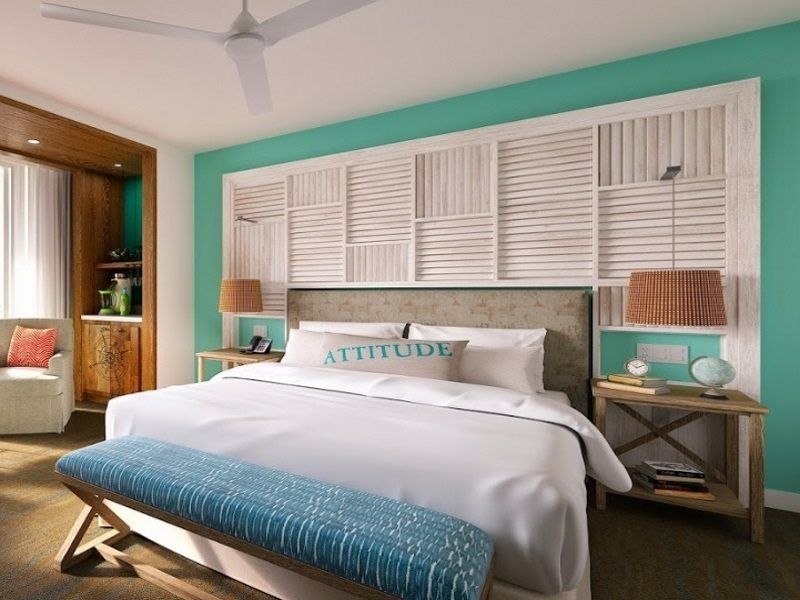 Sunset King Room Intracoastal View