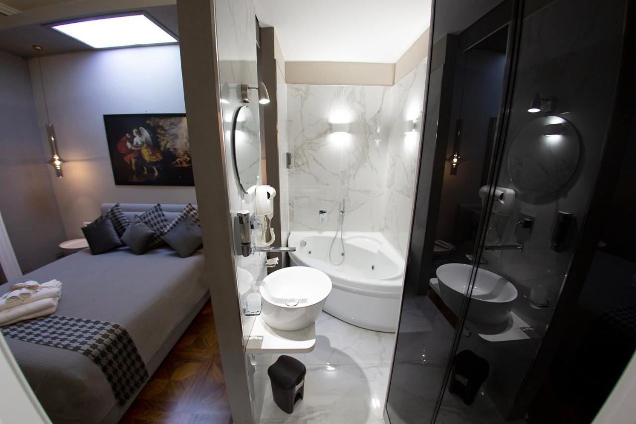 Suite Spa Bath