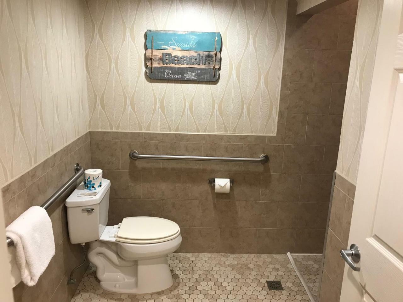 Queen Room - Disability Access