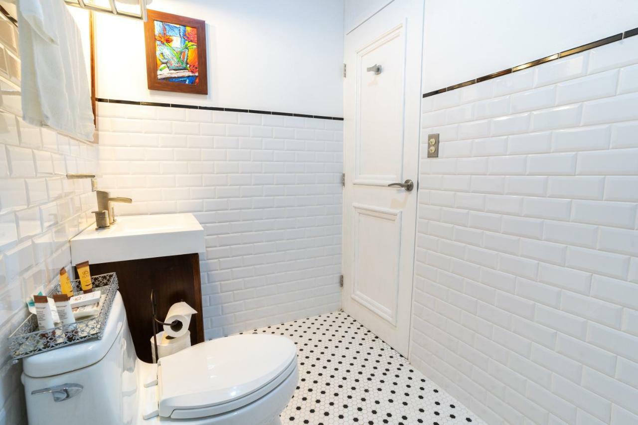 Double Room Private Bathroom